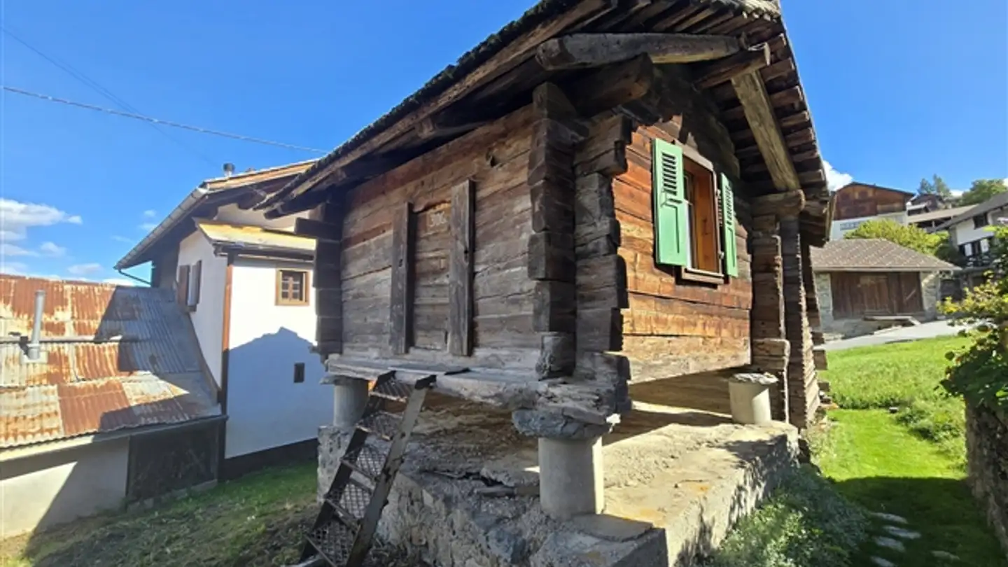 Chalet kaufen - 1973 Nax