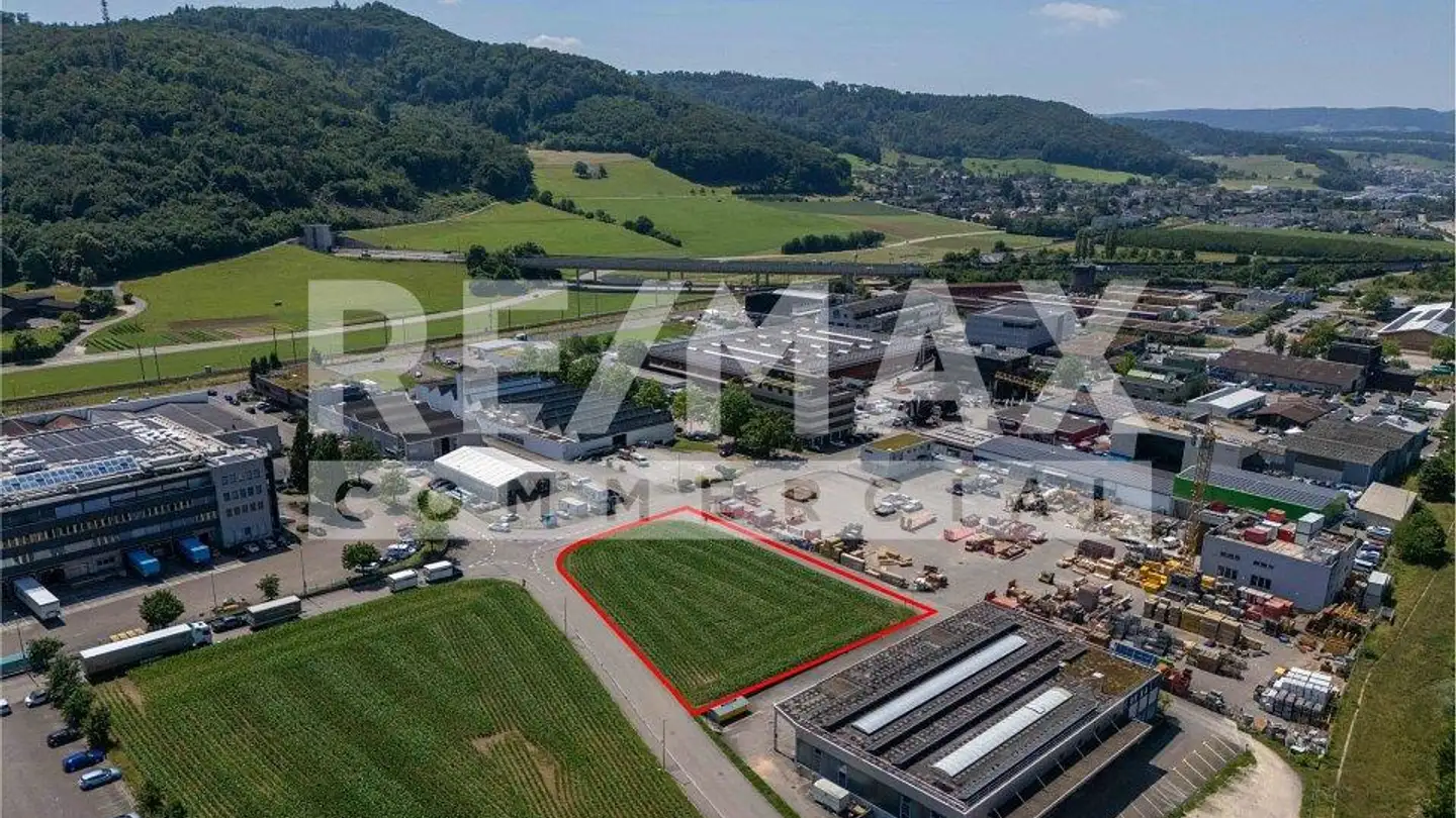 Commercial building plot for sale - Gewerbestrasse, 4450 Sissach