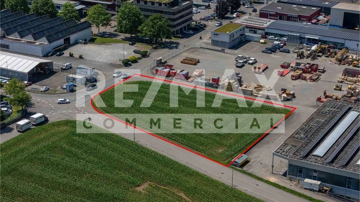 Commercial building plot for sale - Gewerbestrasse, 4450 Sissach - Photo 2
