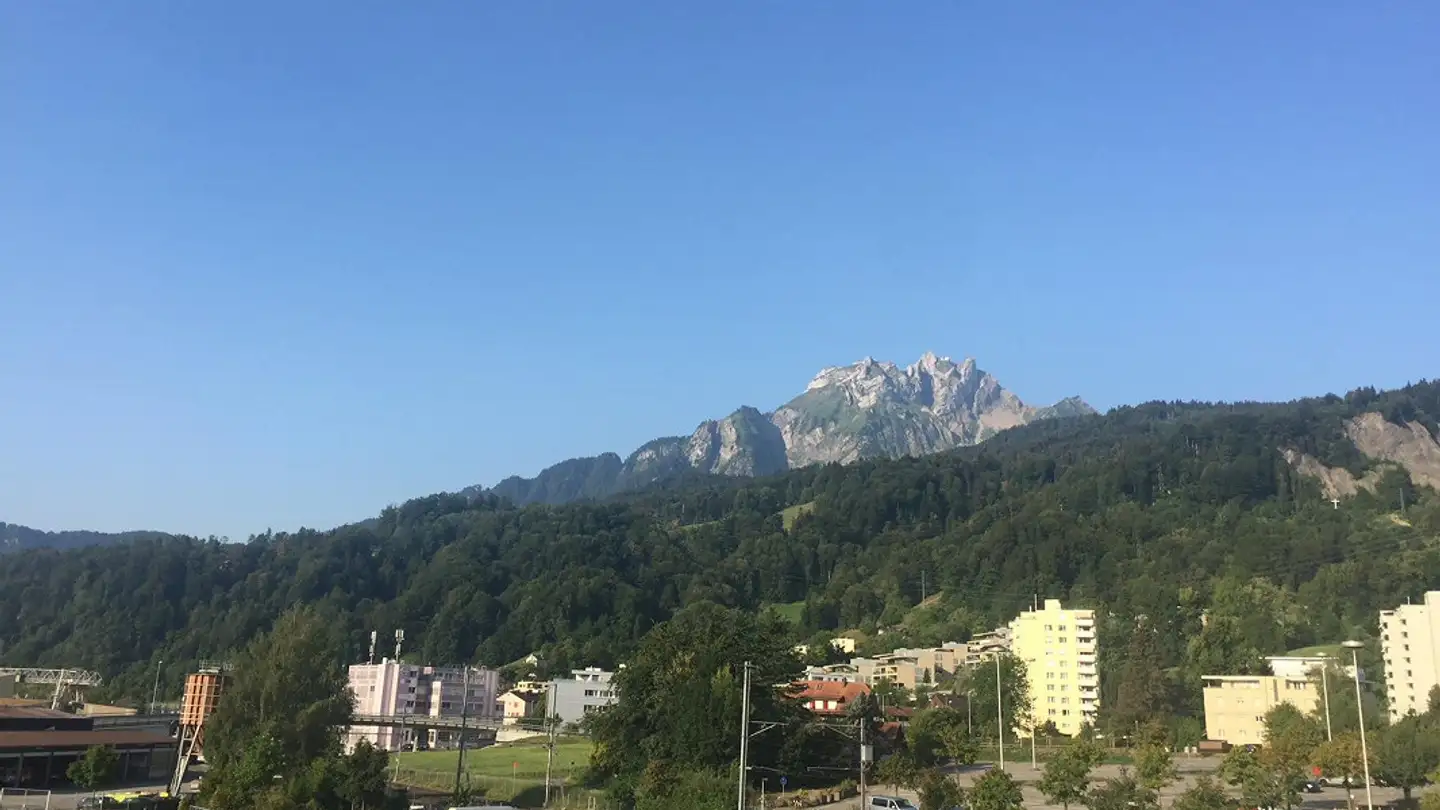 Commercial à louer - Ebenaustrasse 22, 6048 Horw - Photo 2