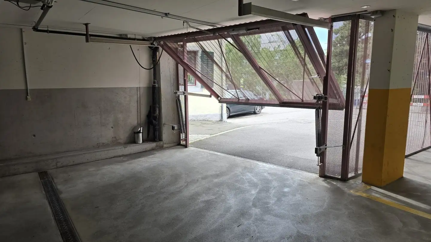 Place de parking souterraine à louer - Universitätstrasse 111, 8006 Zürich - Photo 3