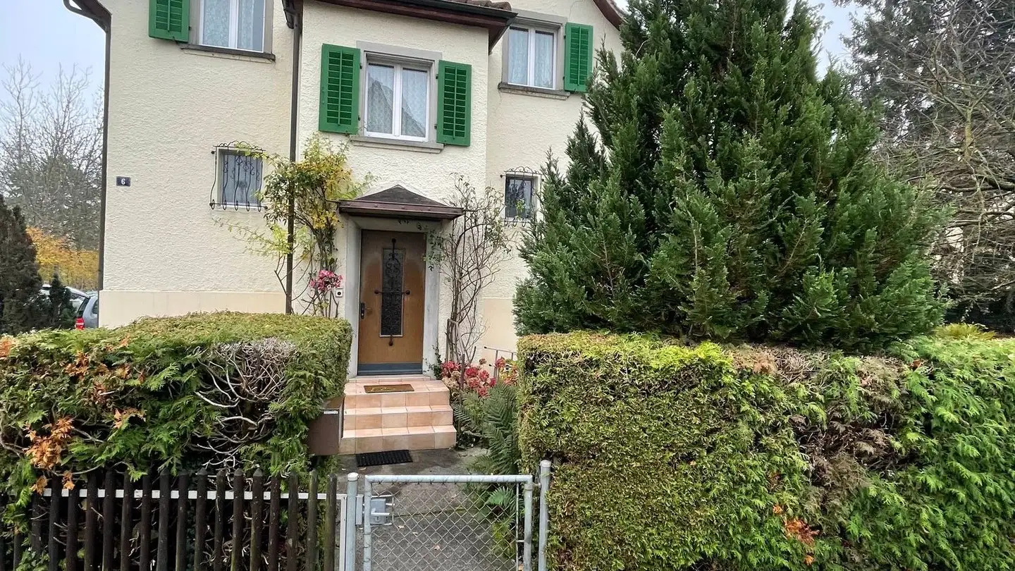 Maison individuelle à louer - Hallenstrasse 6, 8600 Dübendorf