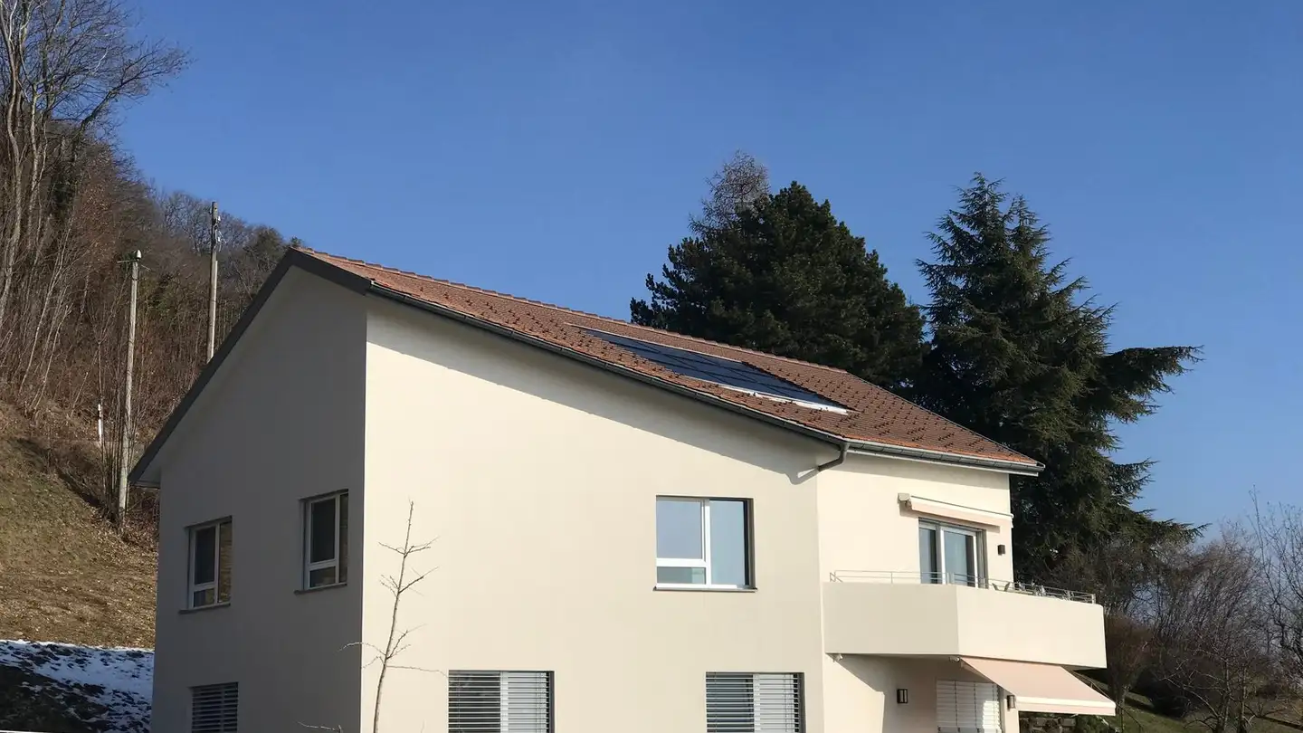 Apartment for rent - 1185 Mont-sur-Rolle