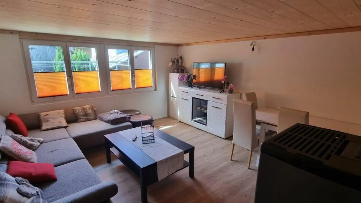 Duplex in affitto - Thonerstrasse 40, 8762 Schwanden GL - Photo 2