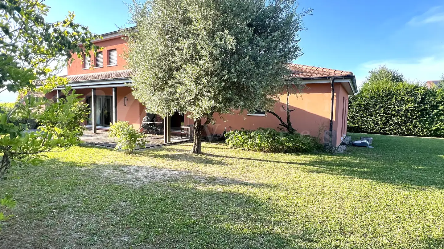 Einfamilienhaus mieten - 1252 Meinier