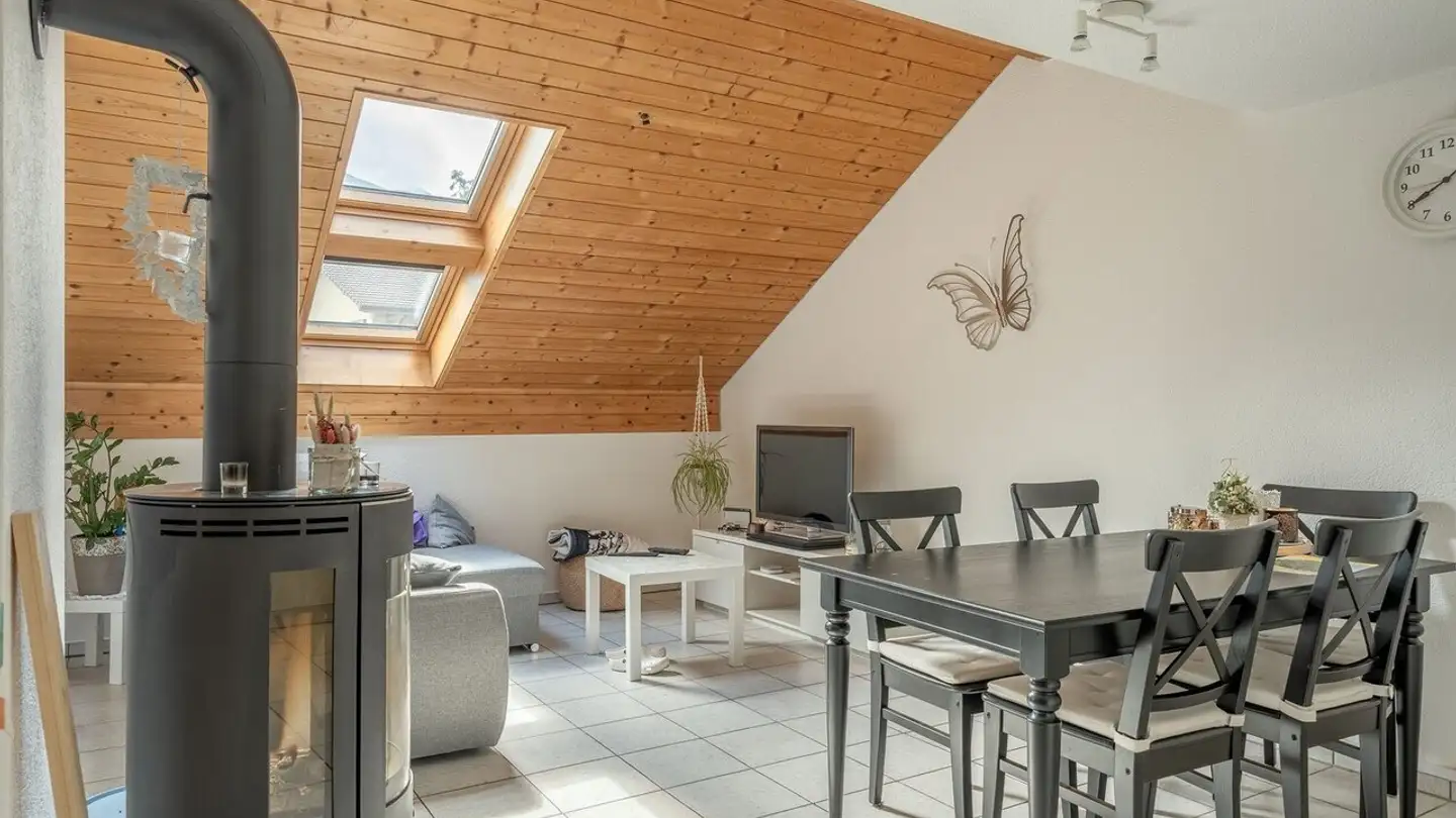 Appartamento in affitto - Längmattstrasse, 3665 Wattenwil - Photo 3