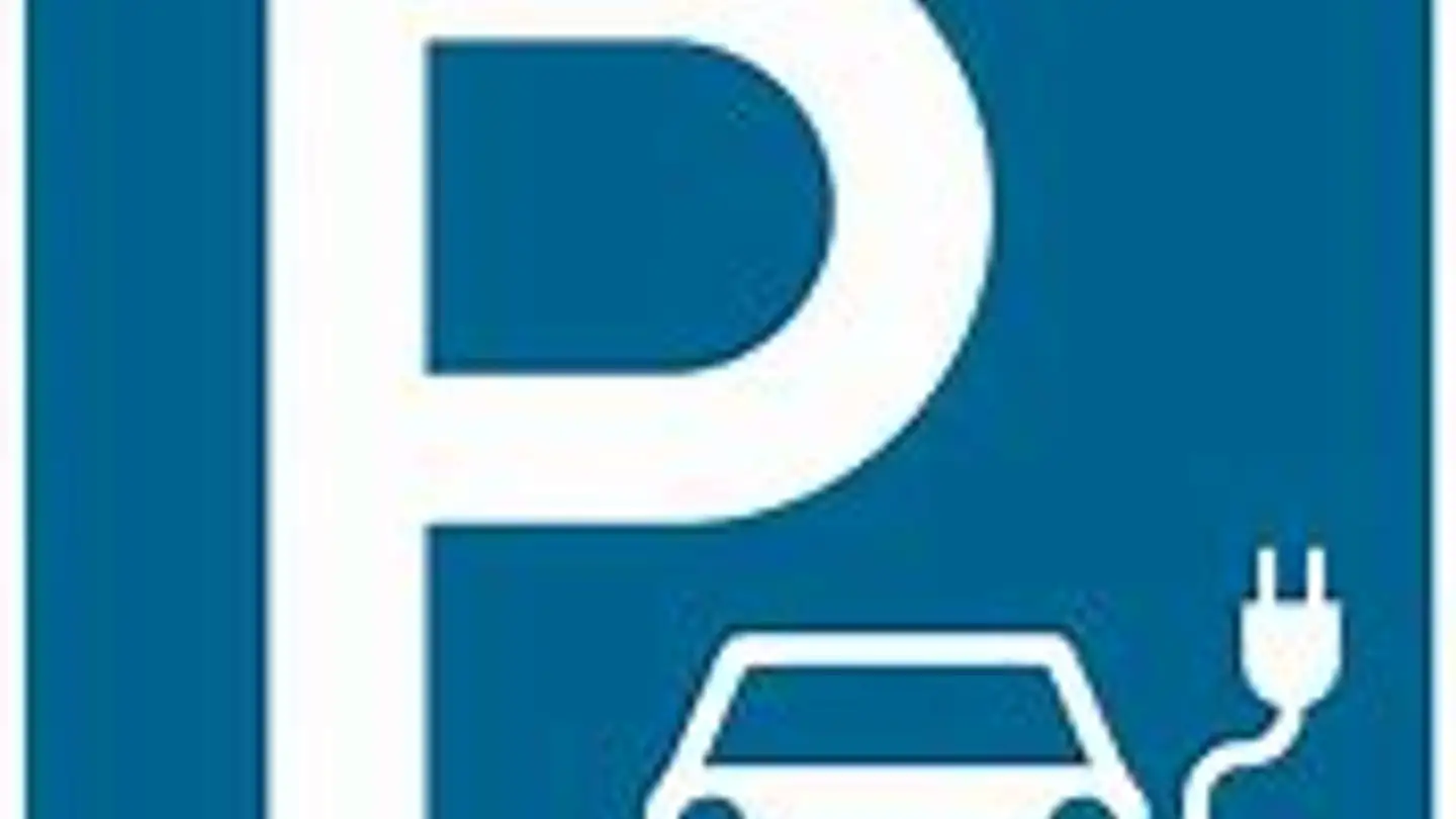 Tiefgaragenstellplatz mieten - Bachstrasse 38, 5033 Buchs AG