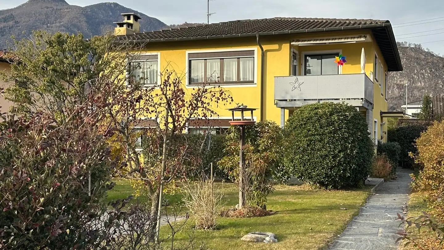 Single house for sale - Via Pisone 23, 6616 Losone