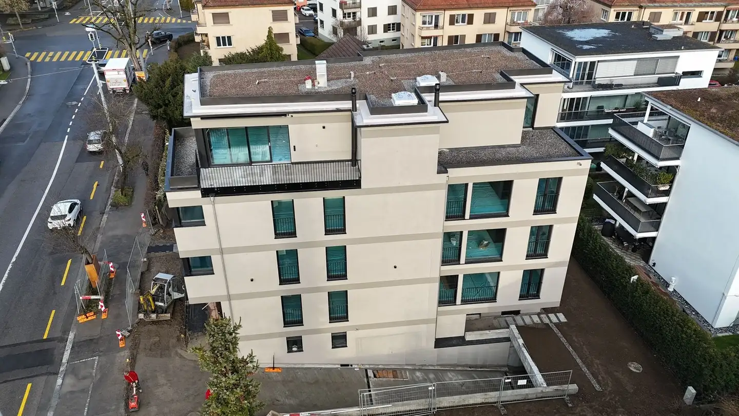 Überdachter Motorradparkplatz mieten - Rautistrasse 116, 8048 Zürich - Foto 3
