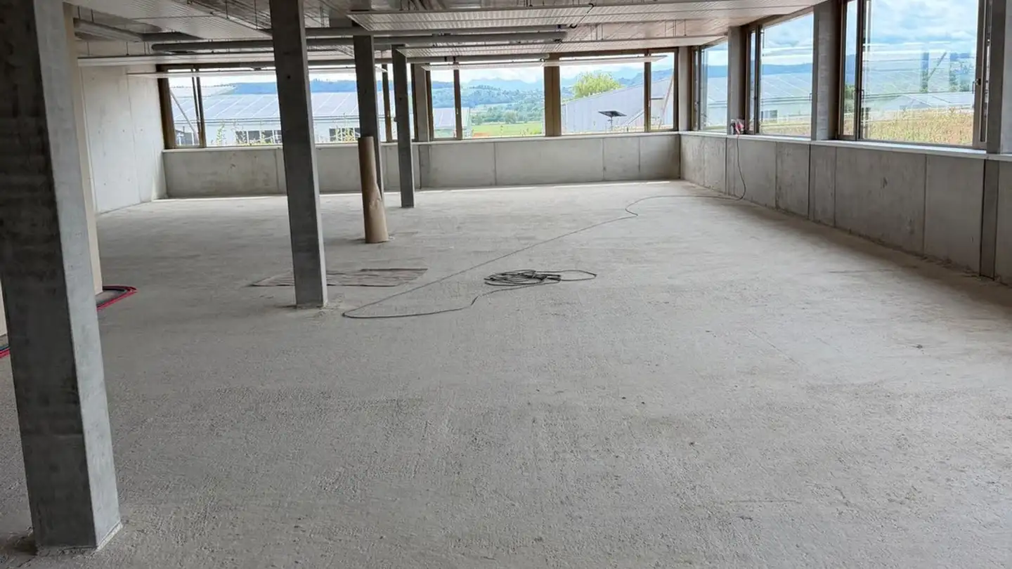 Office space for rent - Route Des Vernettes 19, 1566 St-Aubin FR - Photo 3