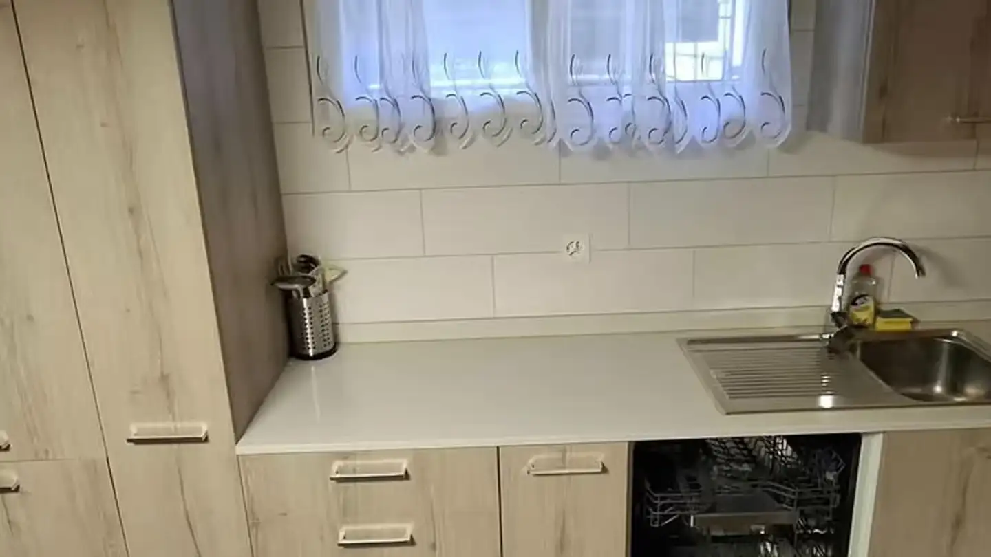 Wohnung mieten - Via Giuseppe Motta 19a, 6826 Riva San Vitale - Foto 3