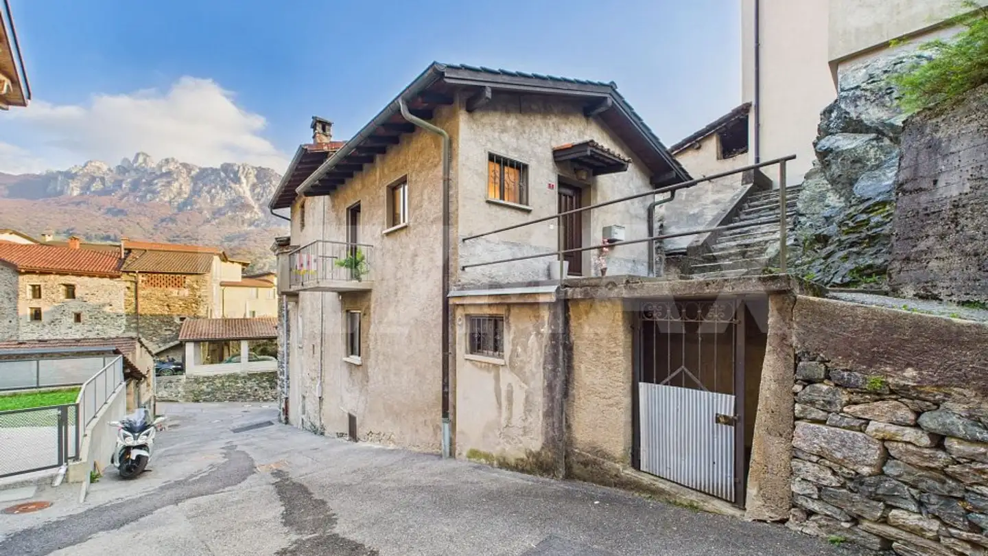 Einfamilienhaus kaufen - 6968 Sonvico