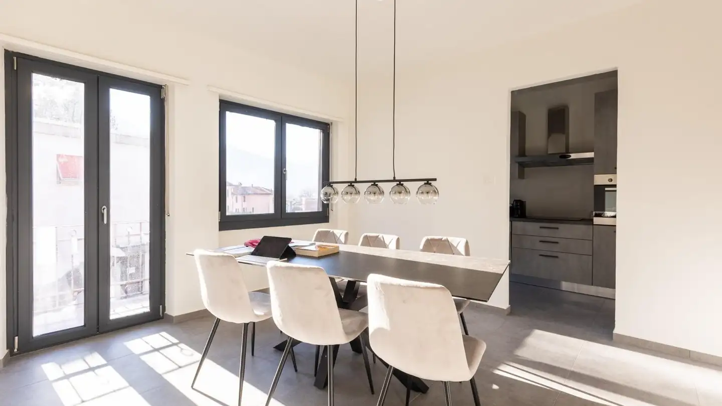 Single house for sale - 6512 Giubiasco