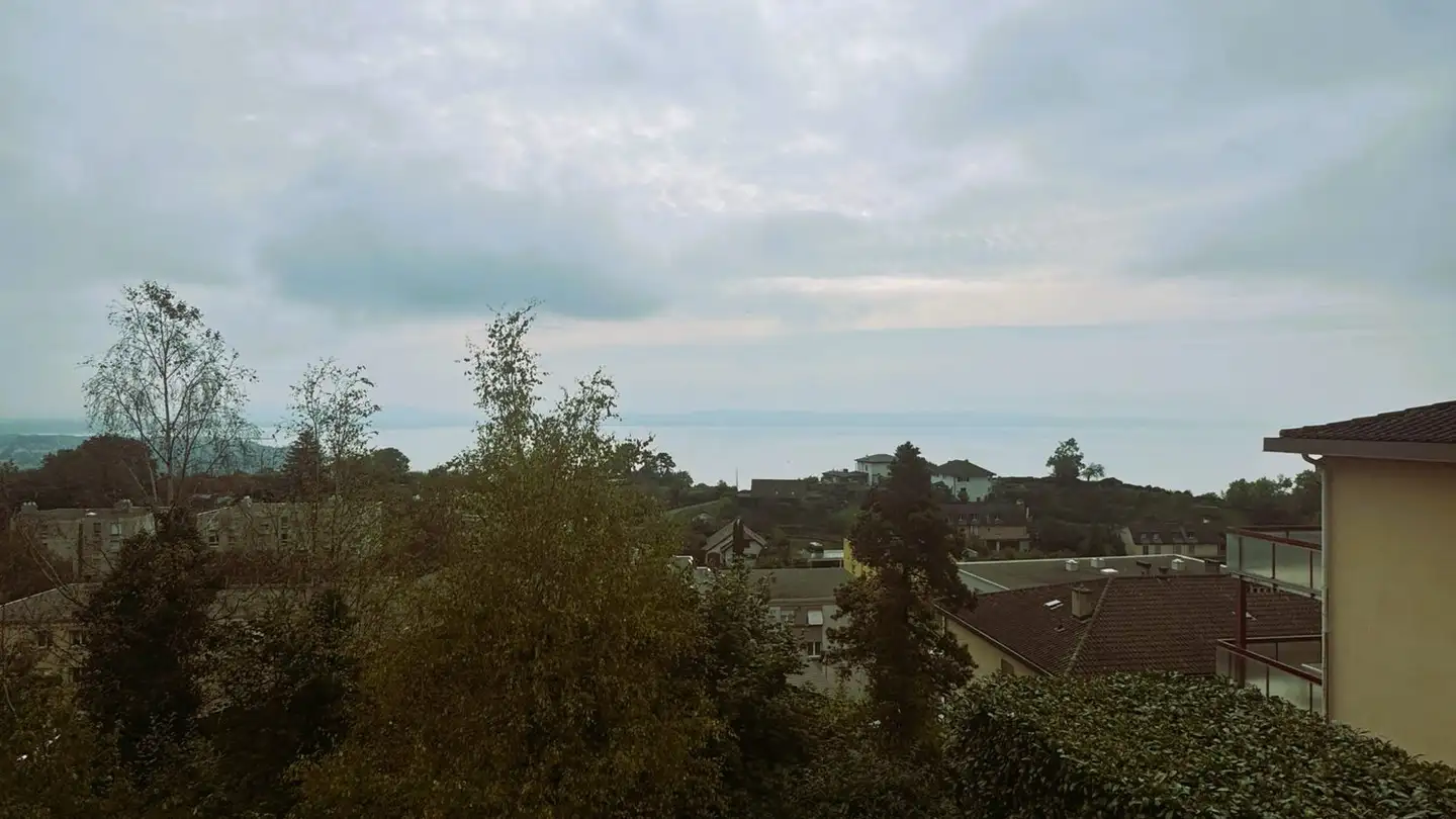 Appartement à louer - 2068 Hauterive NE