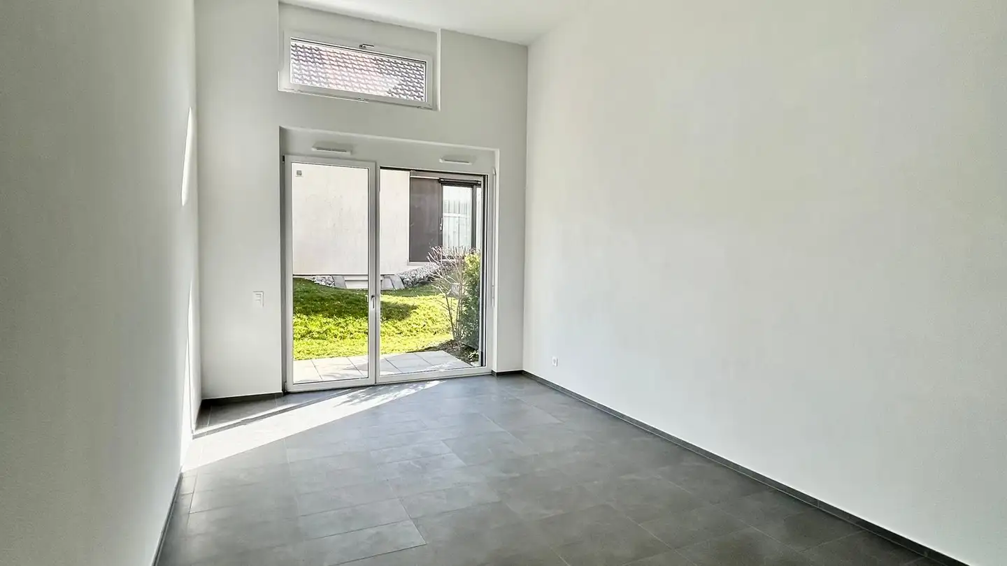 Magasin à louer - Route De La Gare 10b, 1131 Tolochenaz - Photo 3