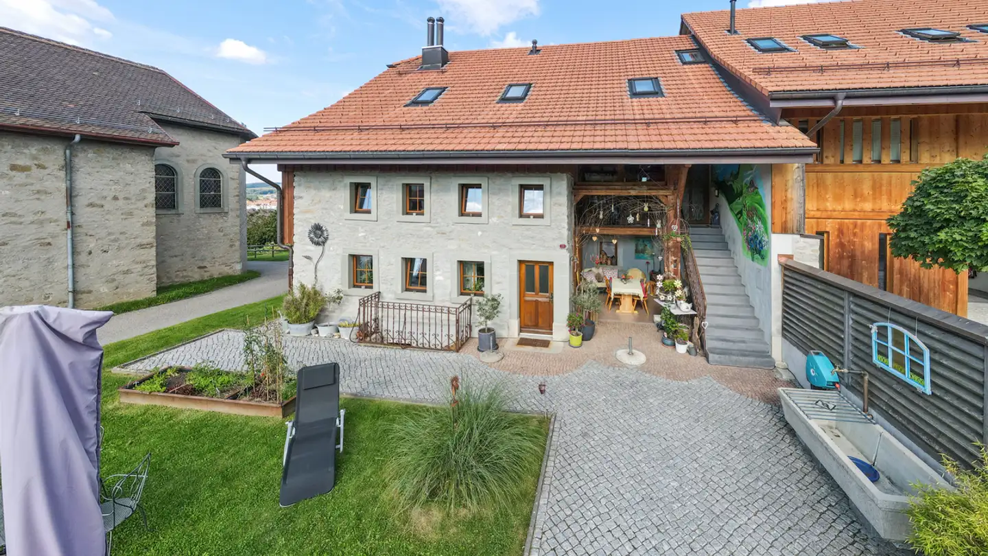 Semi-detached house for sale - 1615 Bossonnens