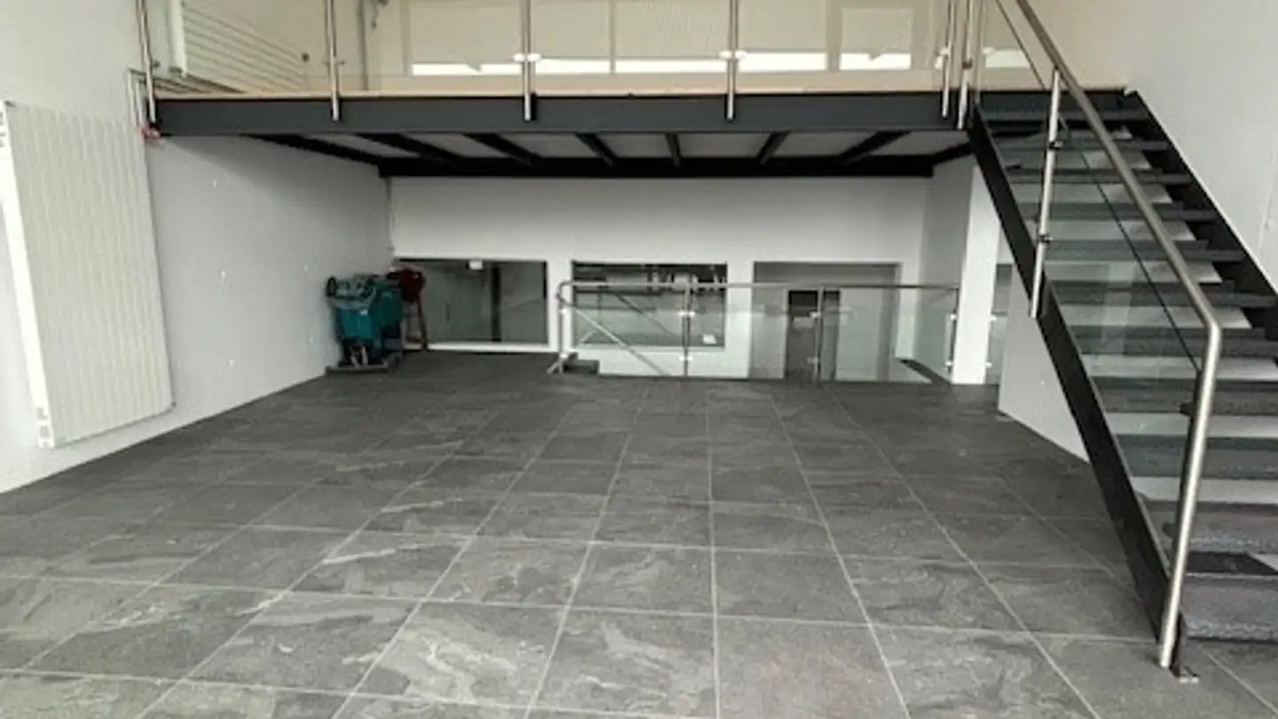 Werbefläche mieten - Zone Industrielle Le Tresi 4, 1028 Préverenges - Foto 4