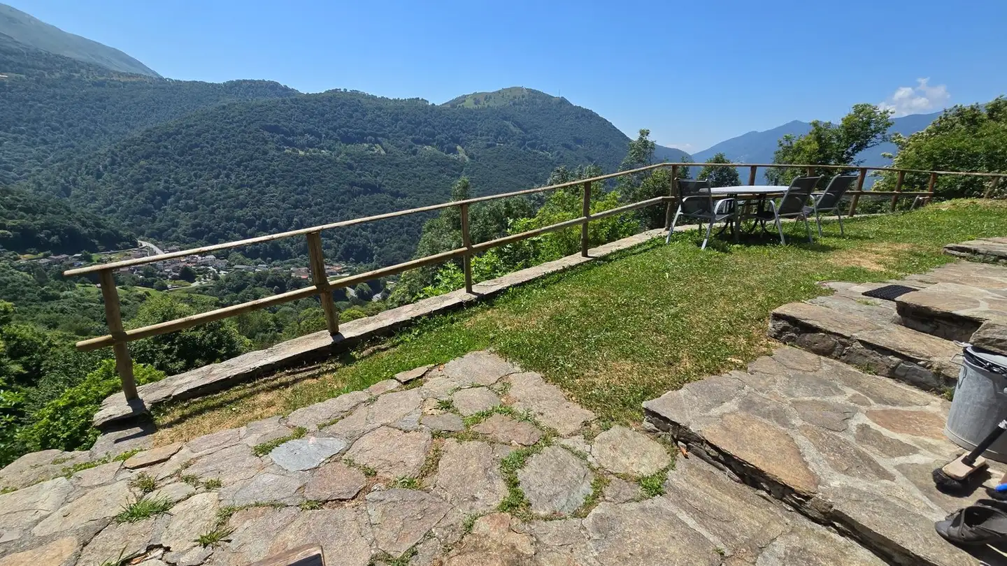Single house for sale - Canedo, 6809 Medeglia