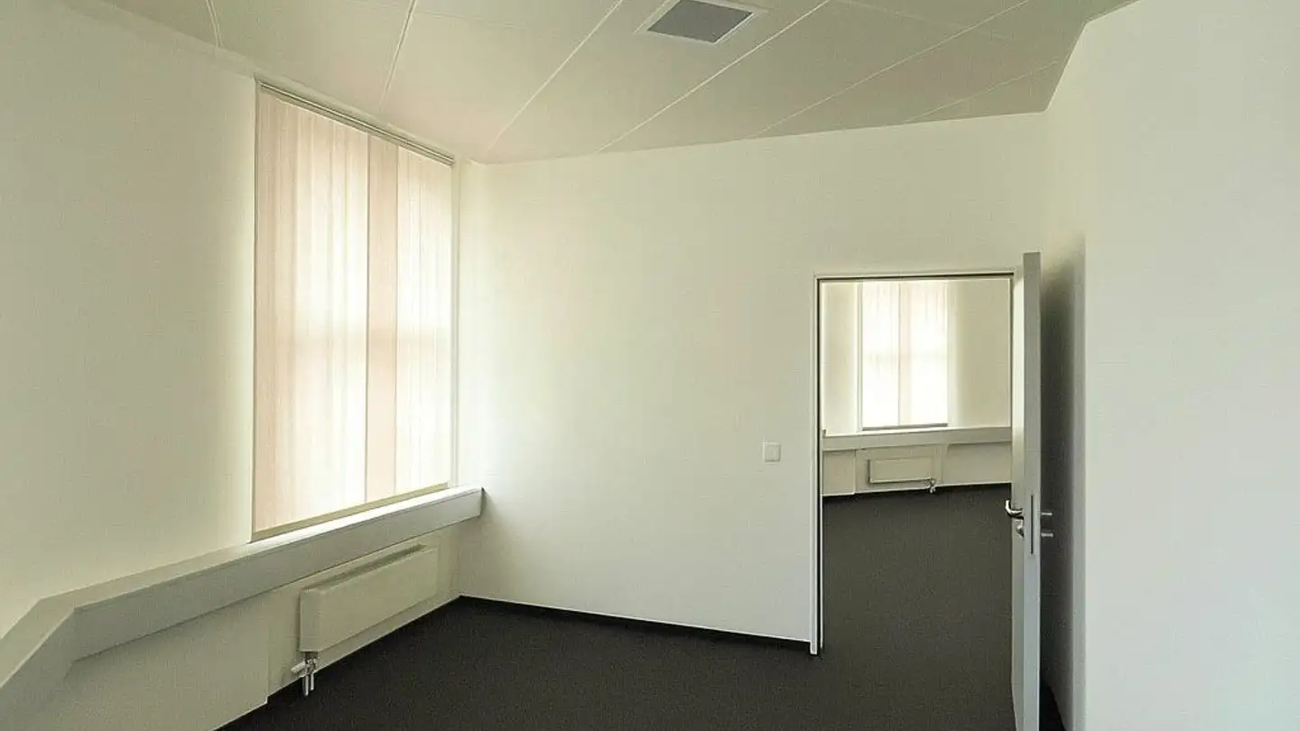 Office space for rent - Aarauerstrasse 7, 5630 Muri AG - Photo 3