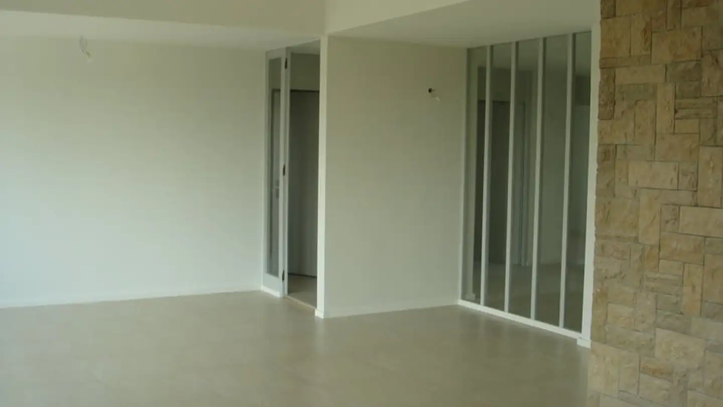 Appartement à louer - Rue Des Vernes 18, 2013 Colombier NE - Photo 3