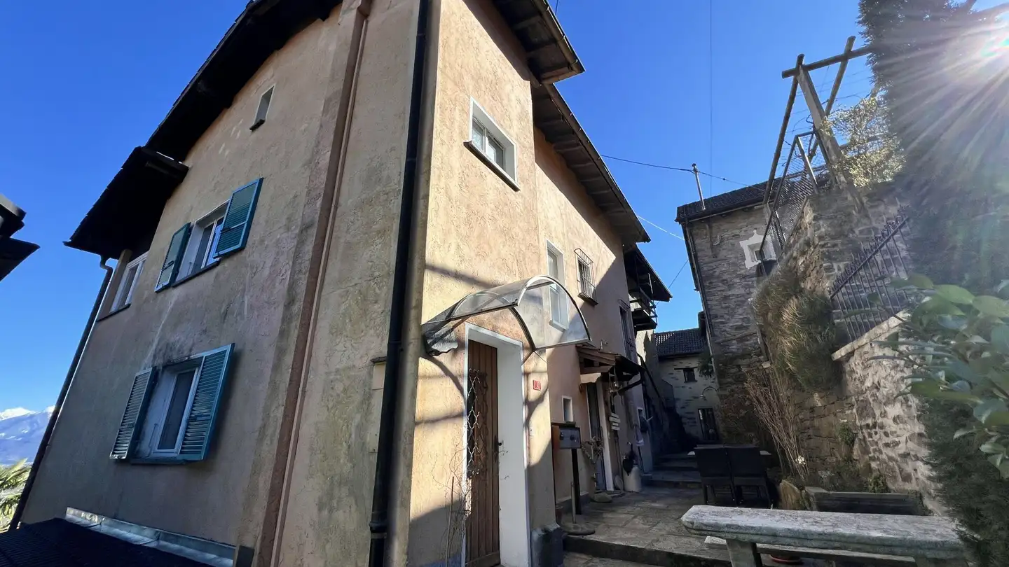 Row house for sale - 6646 Contra