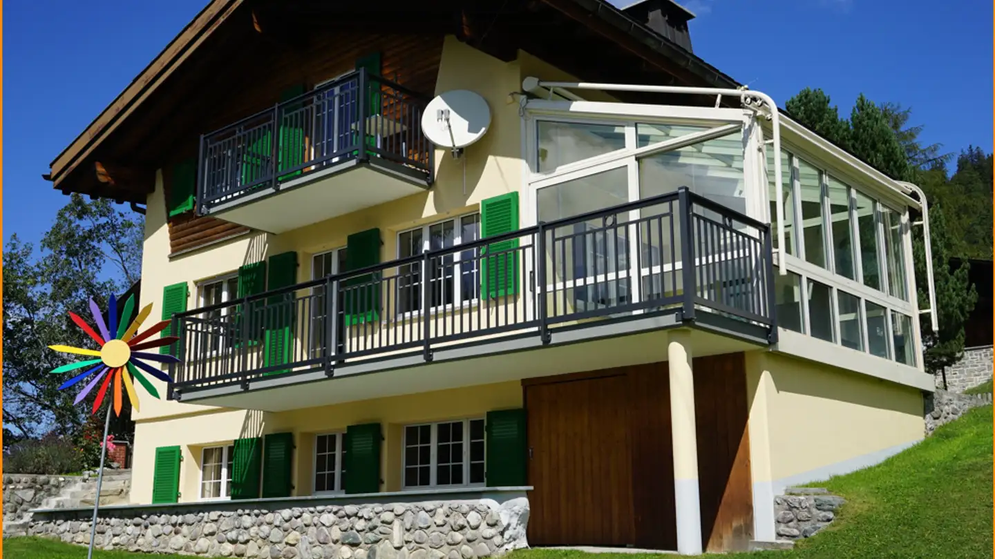 Attic flat for rent - Veia Tgaplottas 12, 7460 Savognin - Photo 2