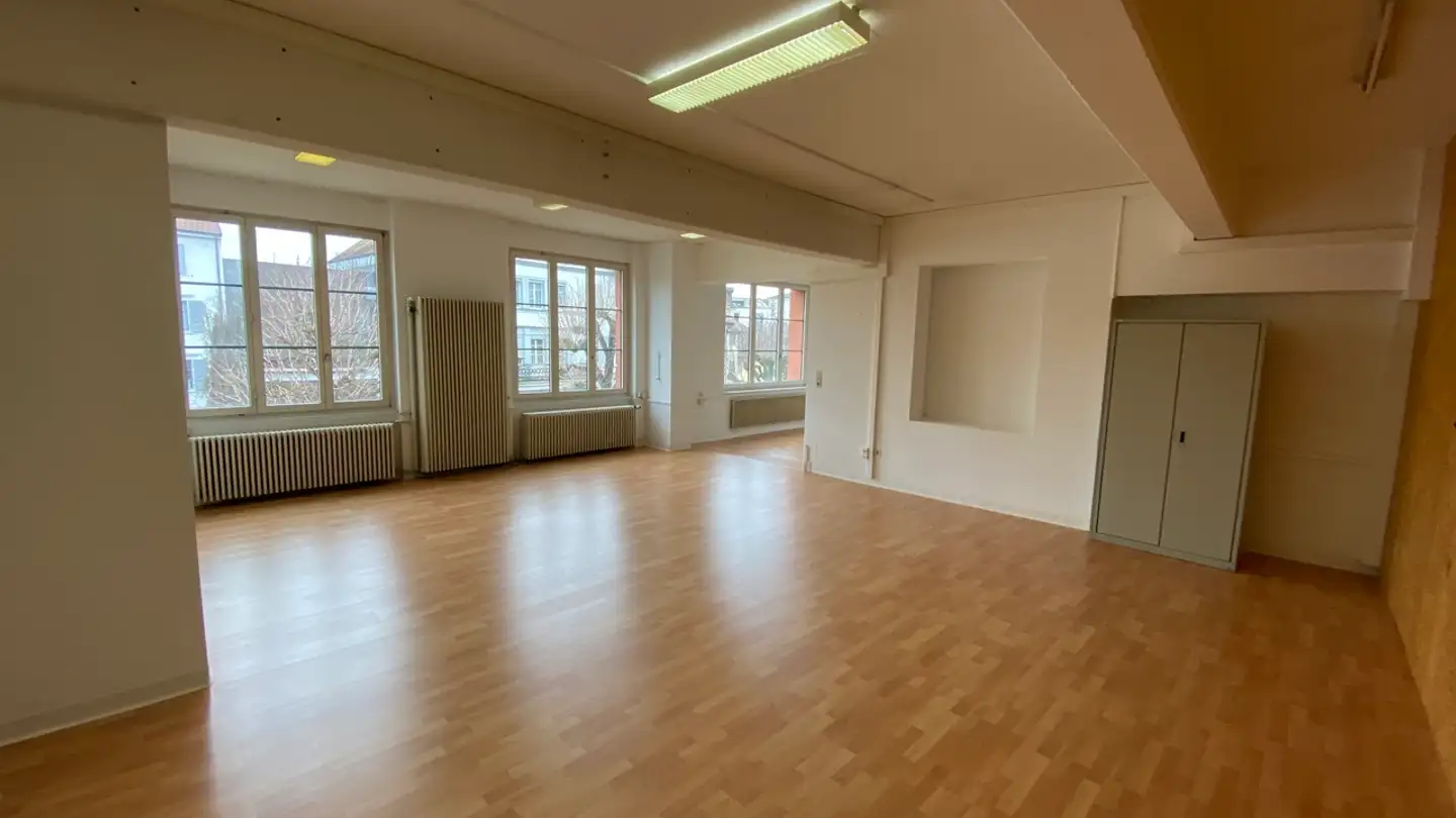 Negozio in affitto - Allée Des Soupirs 1, 2900 Porrentruy - Photo 2