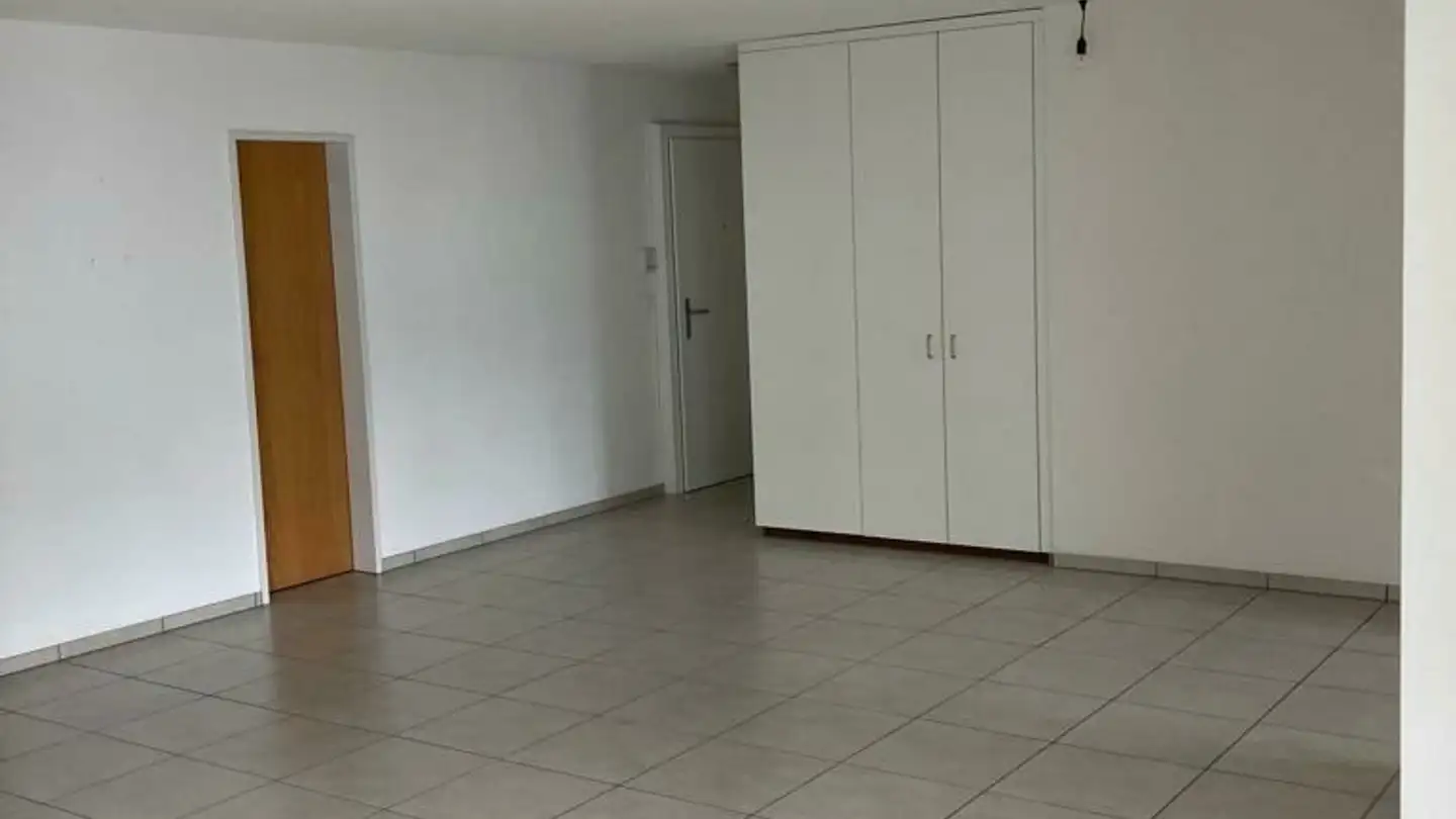 Wohnung mieten - Obere Bahnhofstrasse 22l, 3700 Spiez - Foto 2