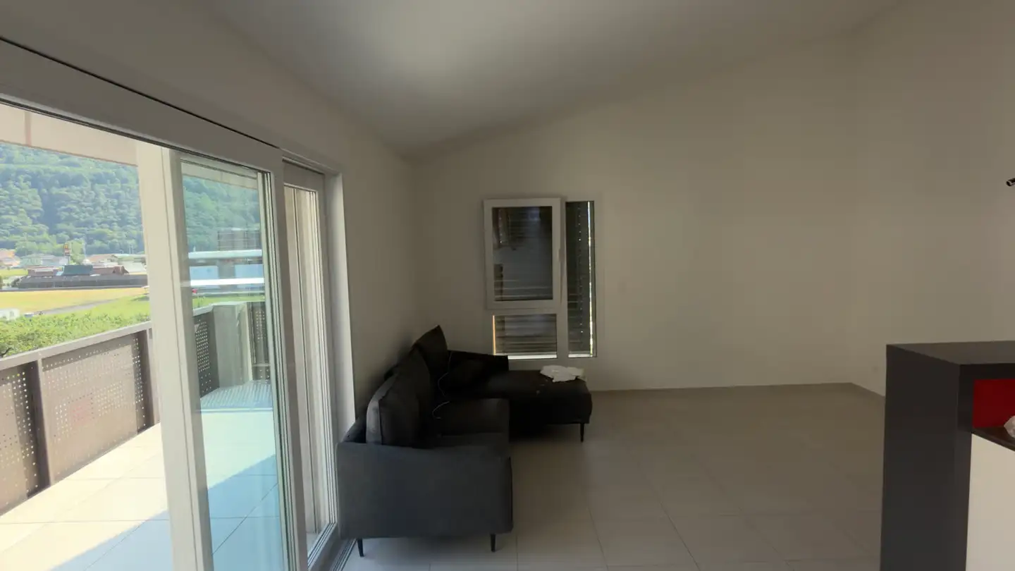 Appartamento in affitto - Via Stazione 10, 6592 S. Antonino - Foto 2