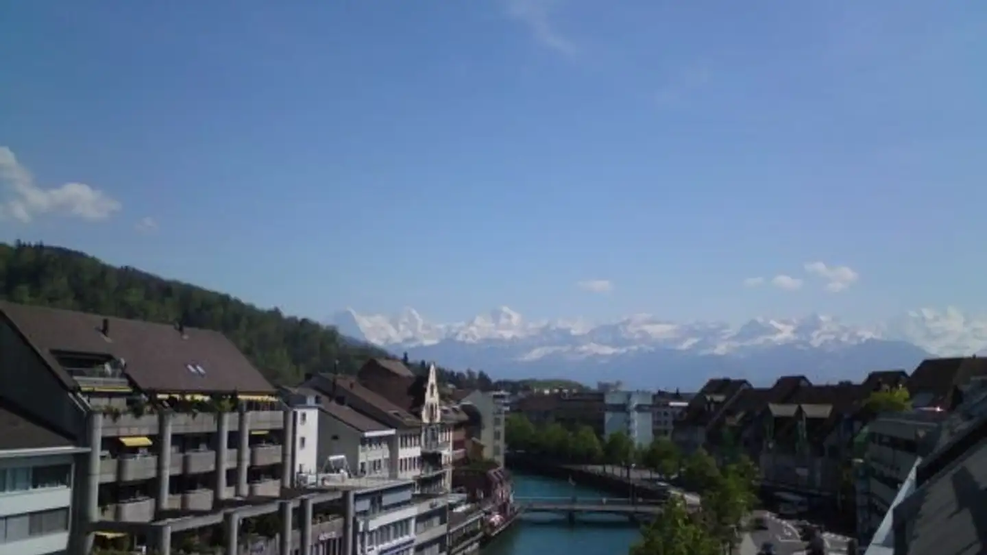 Dachgeschosswohnung mieten - Aarestrasse 10, 3600 Thun