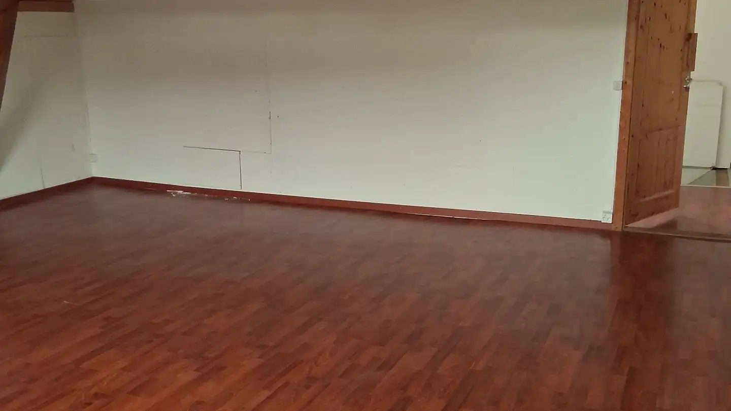 Appartement à louer - Zürcherstrasse 33a, 8104 Weiningen ZH - Photo 2