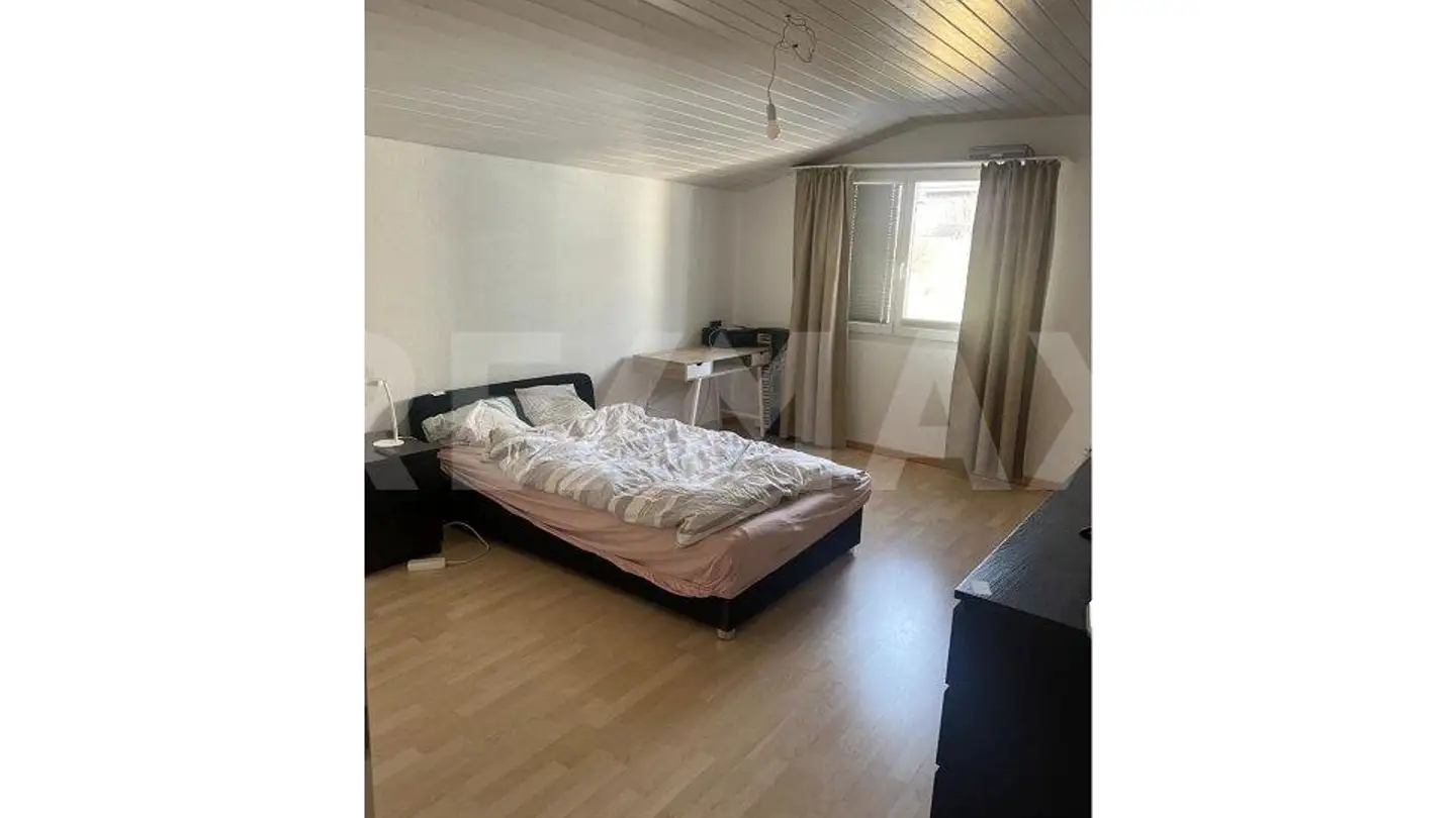Dachgeschosswohnung mieten - Waldeggstrasse 1, 9100 Herisau - Foto 4