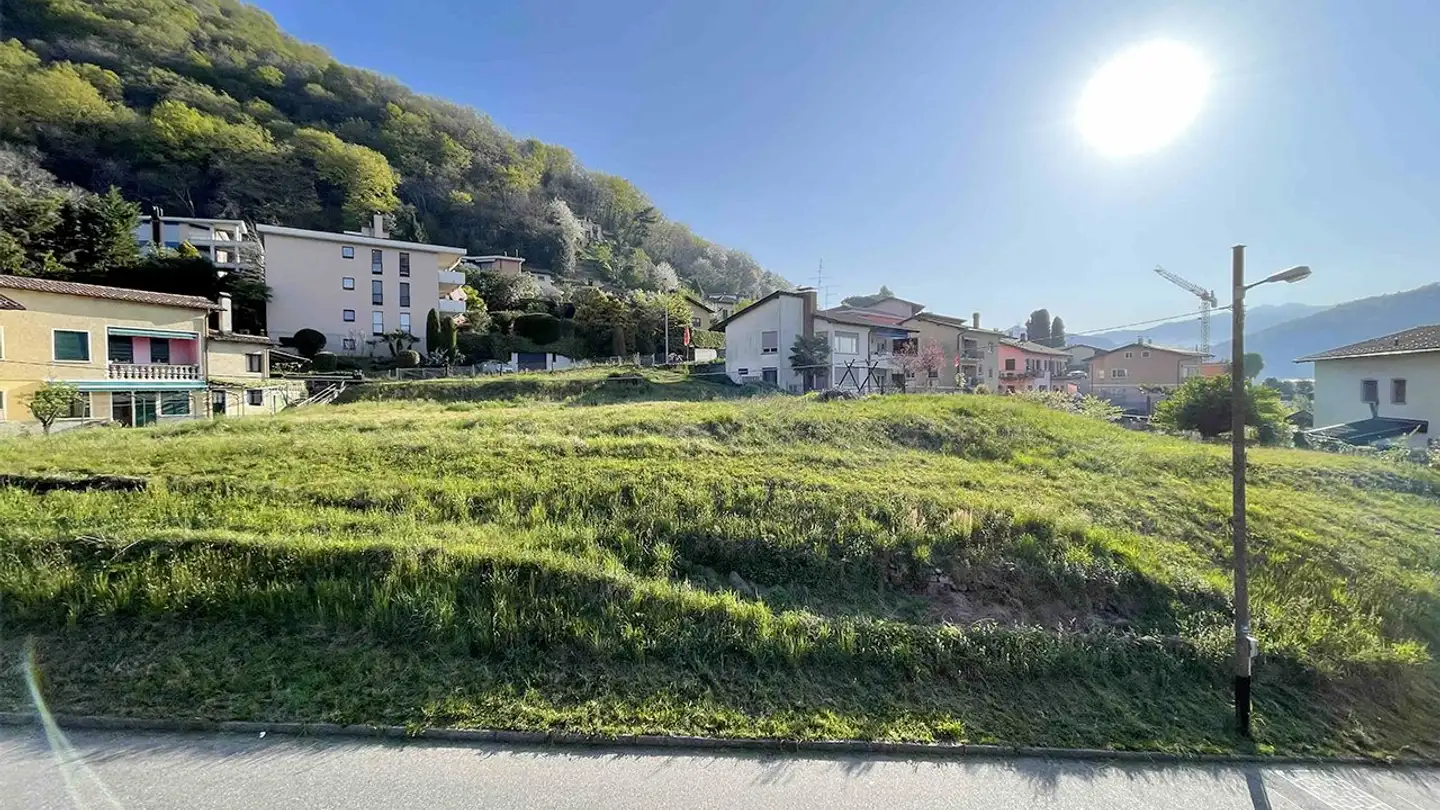 Terreno edificabile in vendita - Via Ai Ronchi, 6988 Ponte Tresa - Foto 3