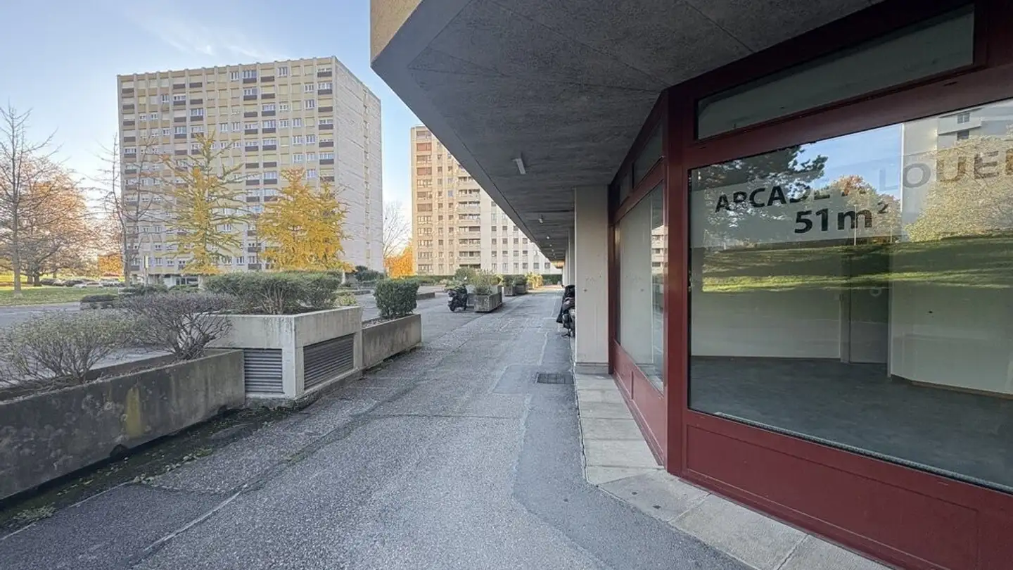 Arkade mieten - Promenade Des Champs-Fréchets, 1217 Meyrin