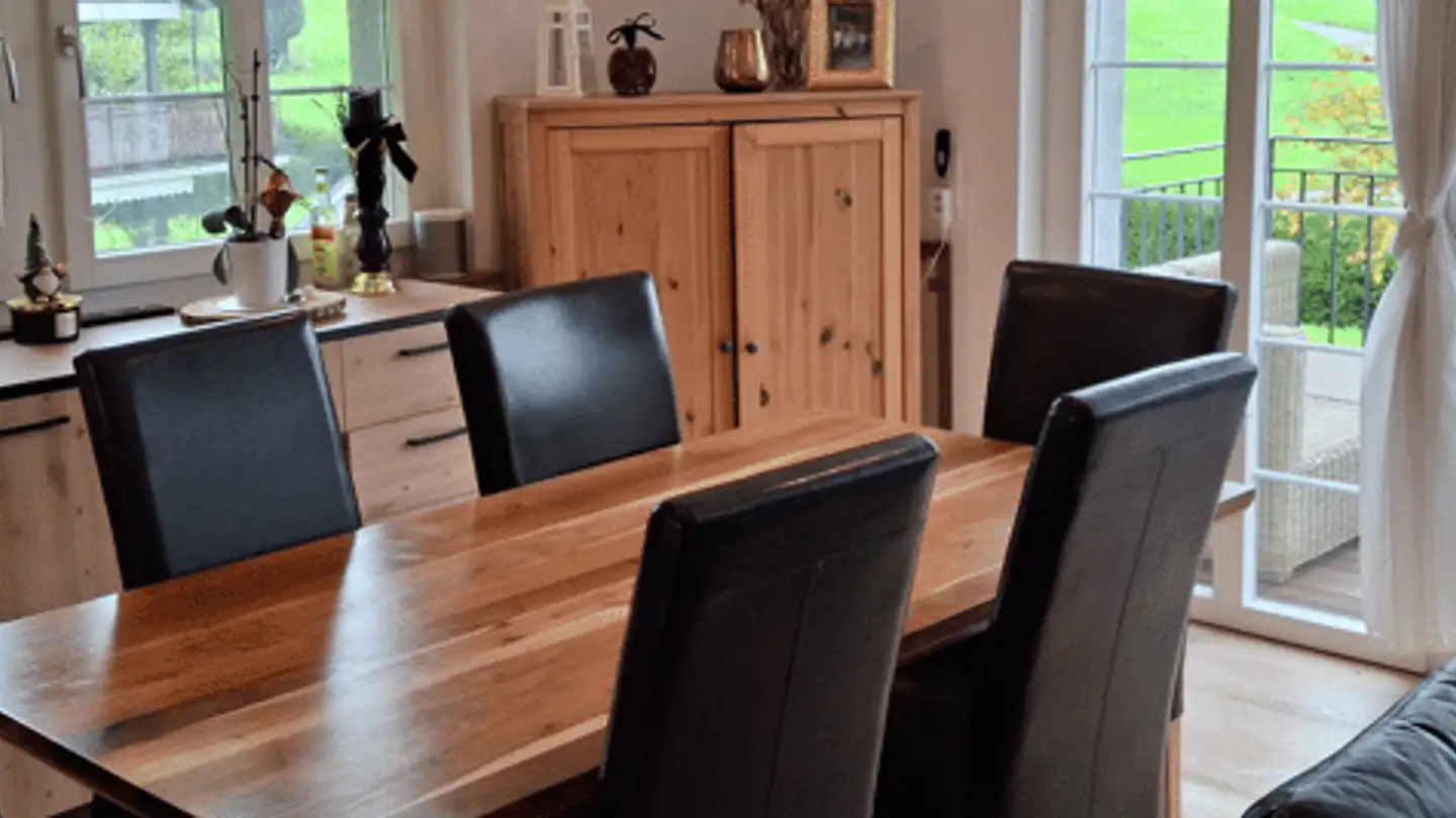 Maisonette mieten - Adletshuserriedweg 2b, 8627 Grüningen