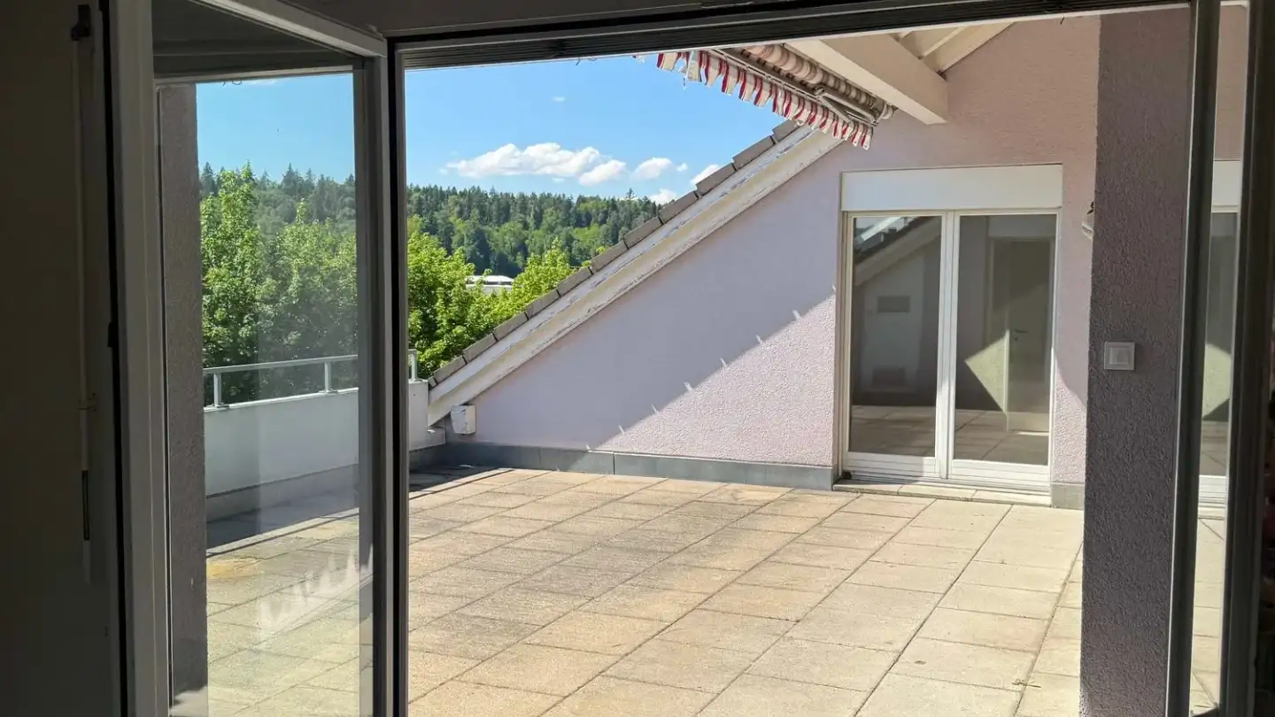 Dachgeschosswohnung mieten - Hauptstrasse 45, 5212 Hausen AG - Foto 3