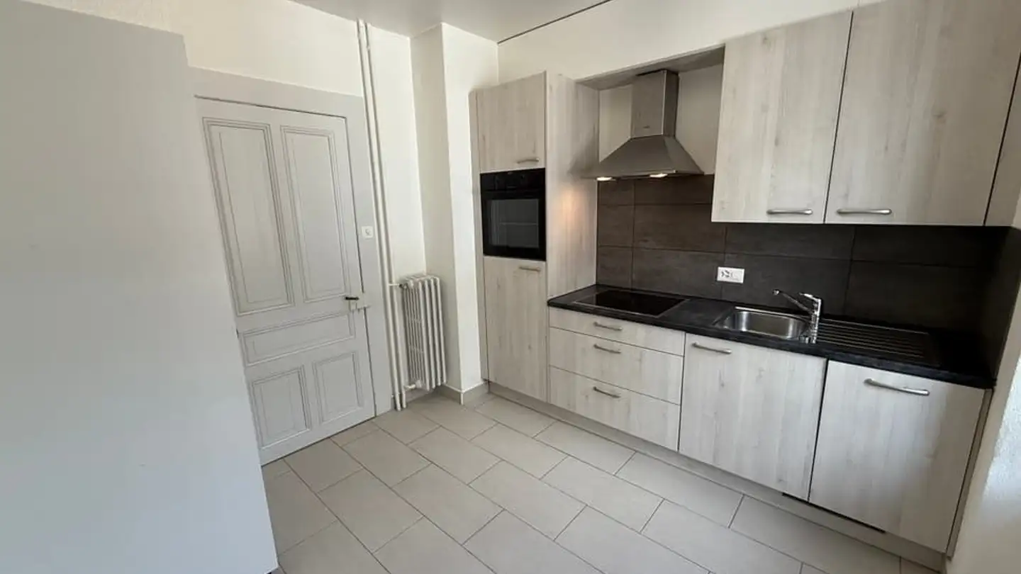 Appartement à louer - Avenue Des Alpes 2, 2000 Neuchâtel