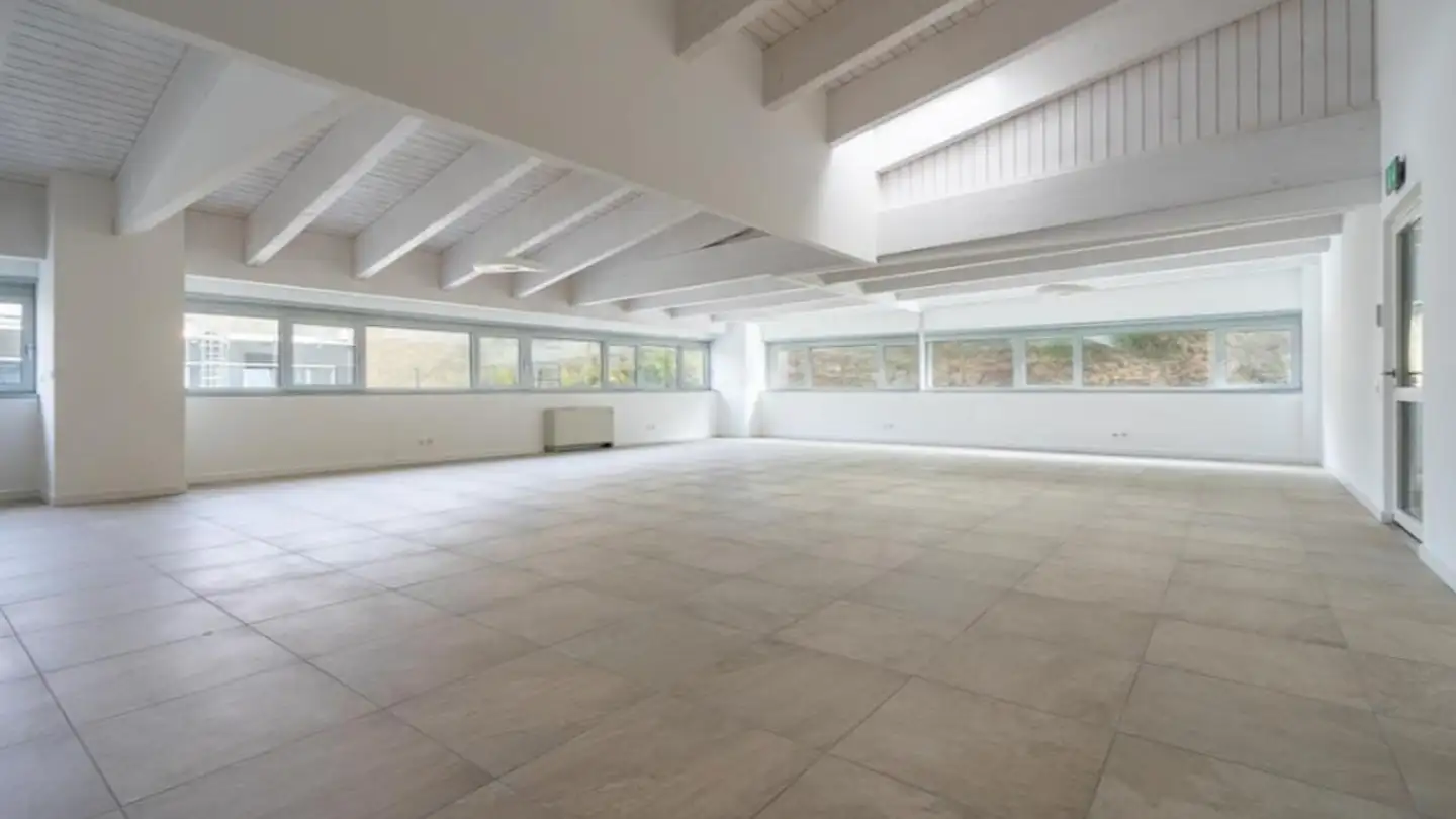 Spazio ufficio in vendita - Via Stazione 18c, 6532 Castione - Photo 2