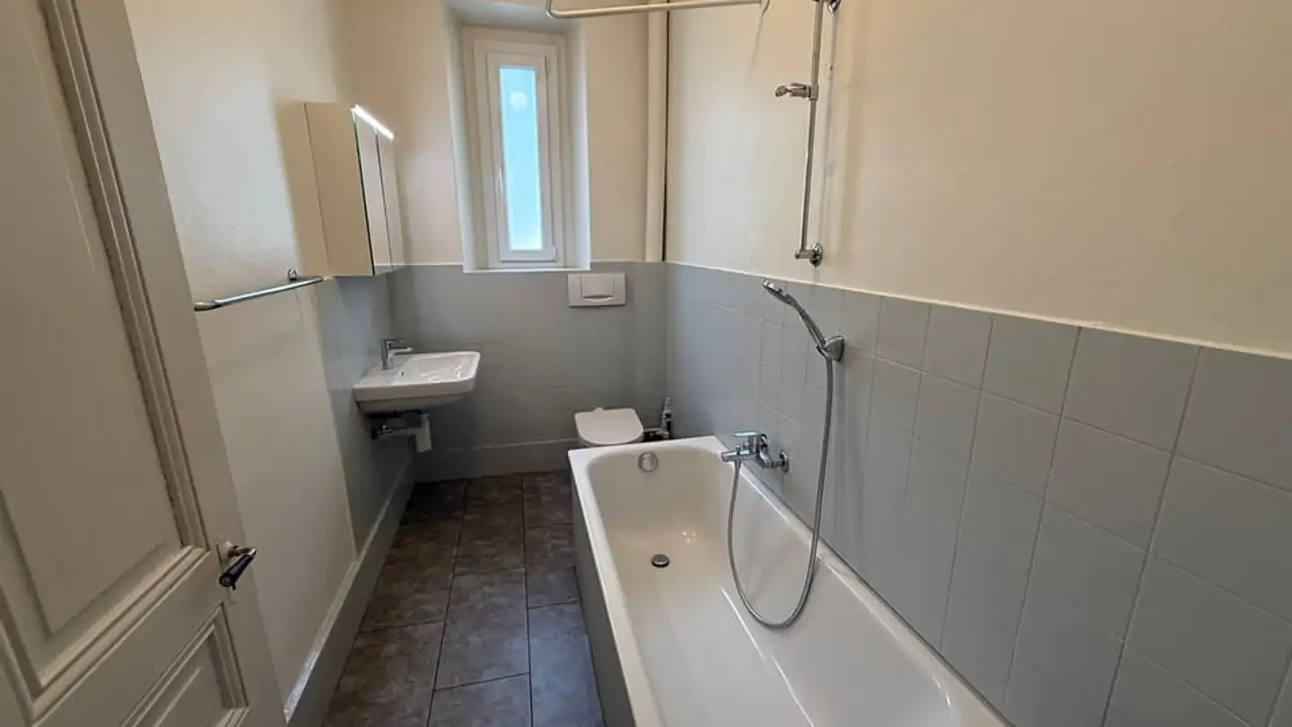 Appartement à louer - Avenue Des Alpes 2, 2000 Neuchâtel - Photo 4