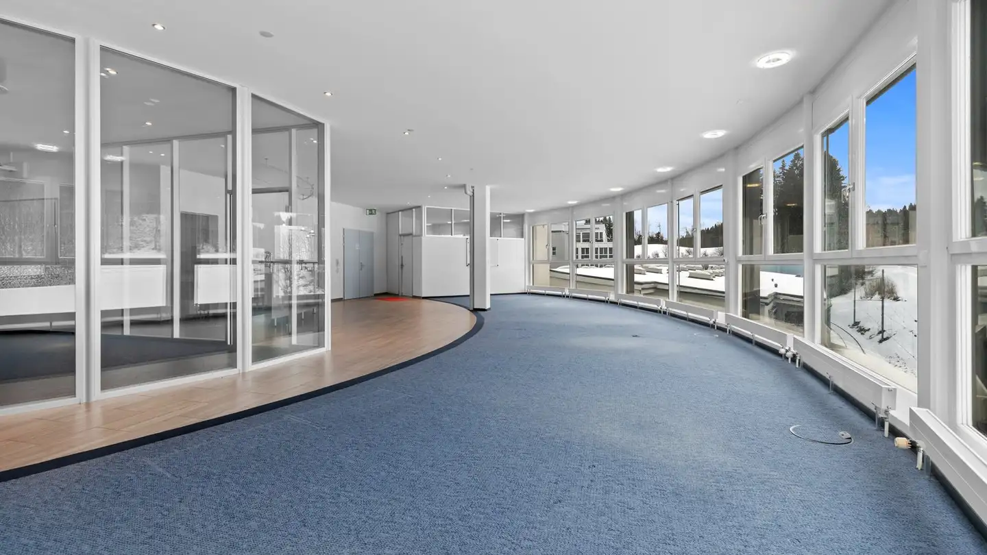 Bürofläche mieten - Chaltenbodenstrasse 4, 8834 Schindellegi