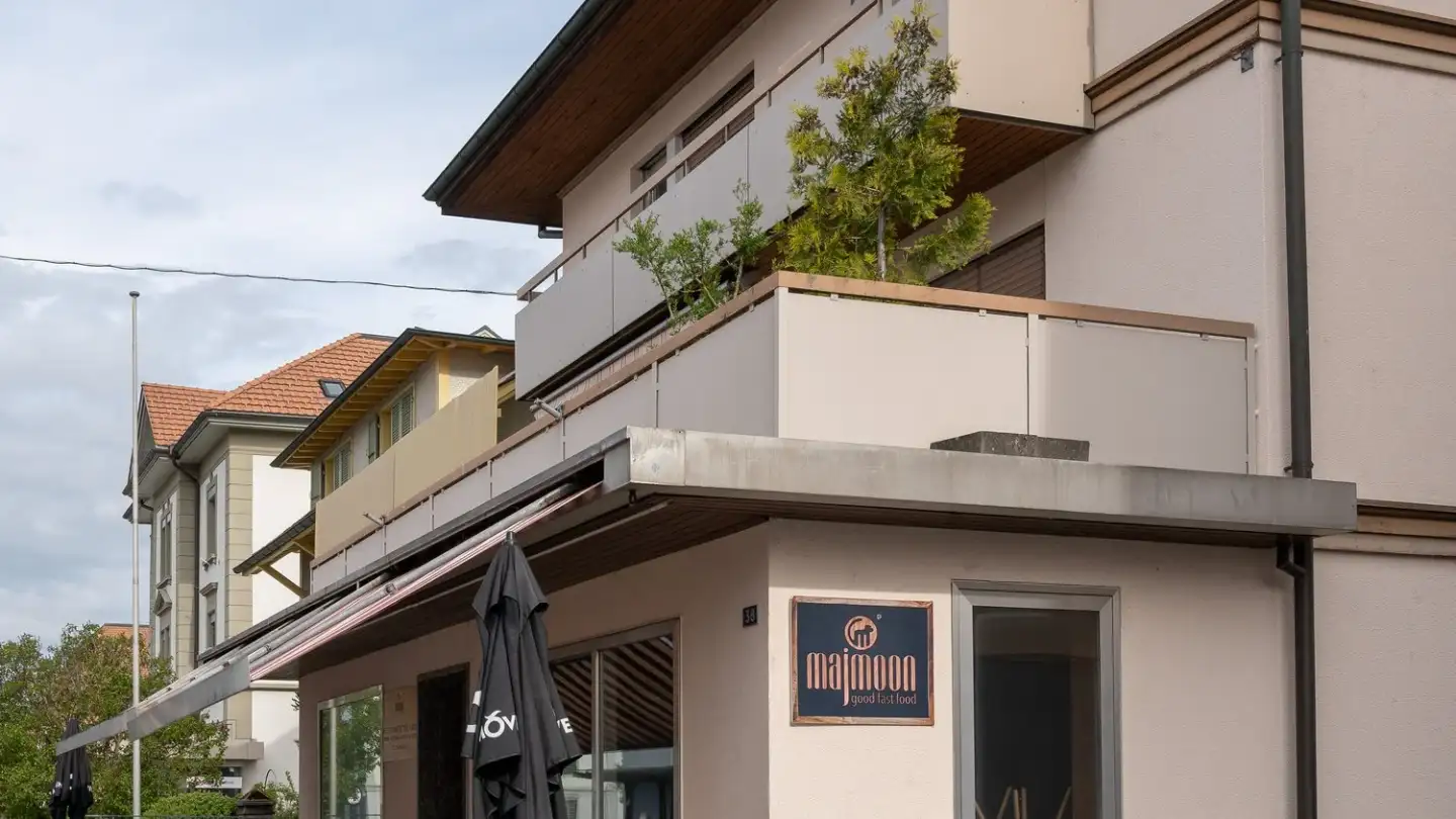 Shop for rent - Bahnhofstrasse 38, 4950 Huttwil - Photo 2