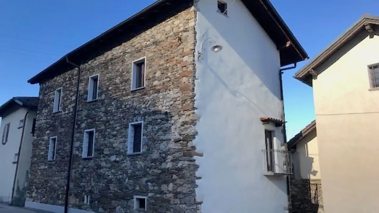 Einfamilienhaus kaufen - Via Vairano, 6575 S. Nazzaro