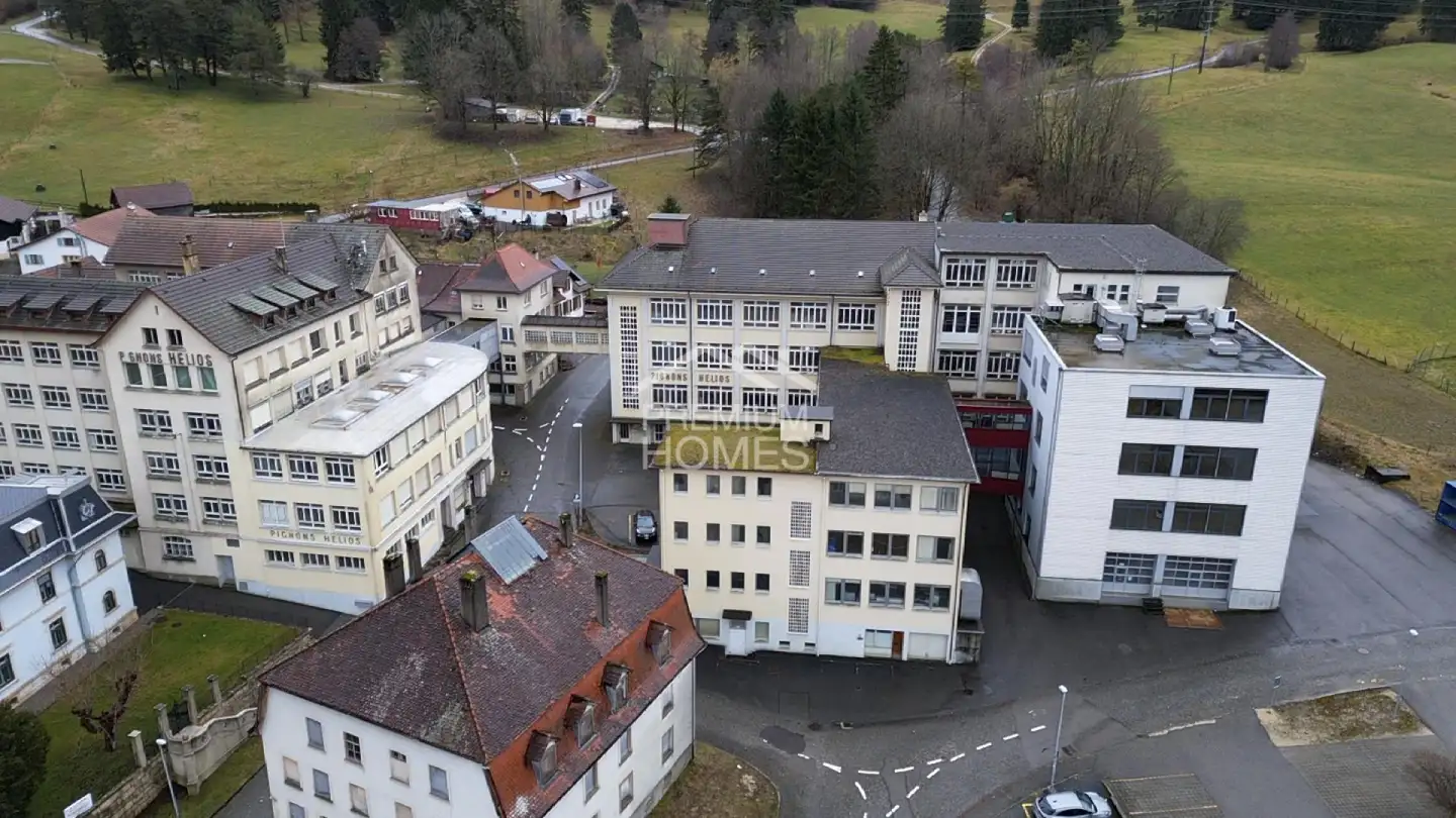 Mixed-use building for sale - 2735 Bévilard