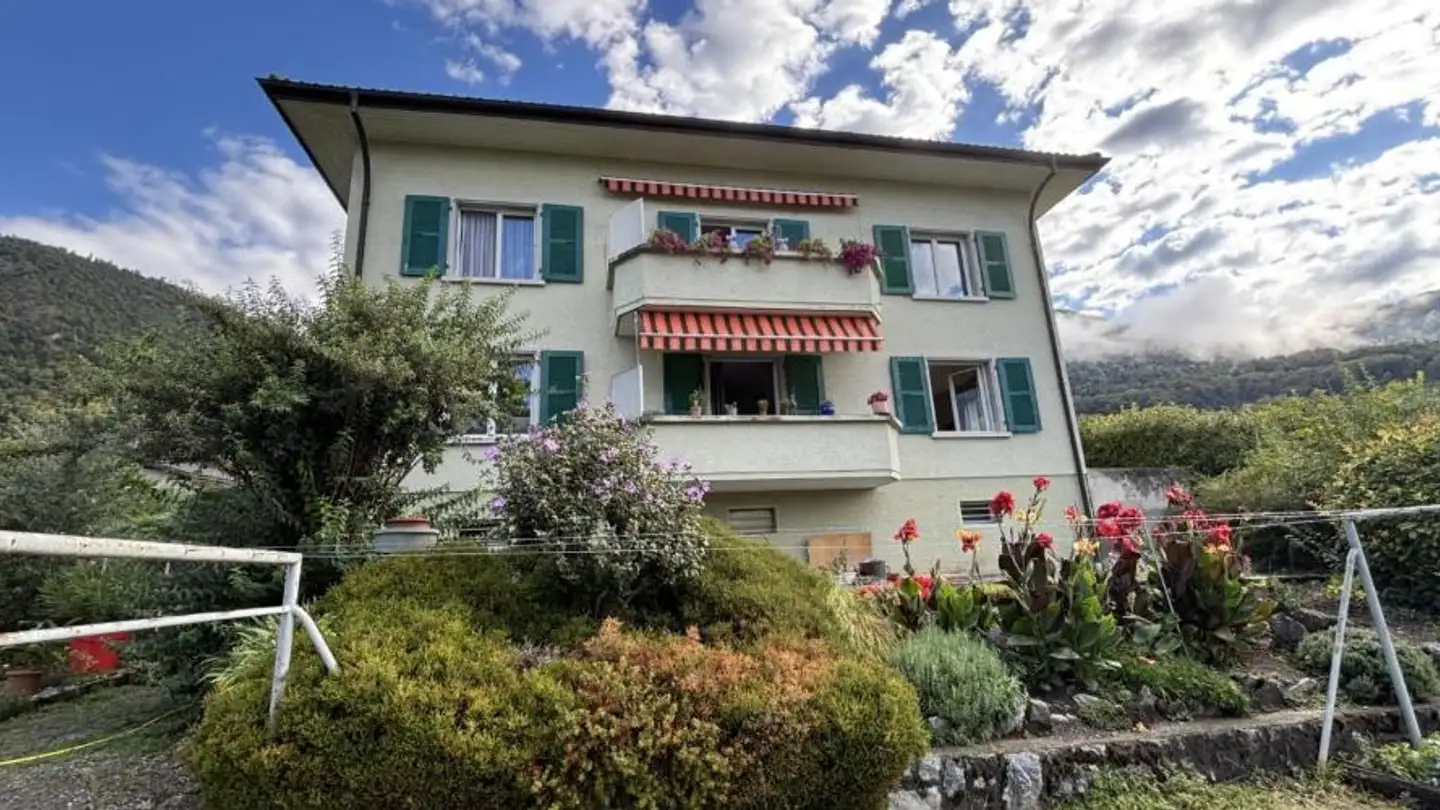 Residential building for sale - Route de la Distillerie 49, 1867 Ollon VD