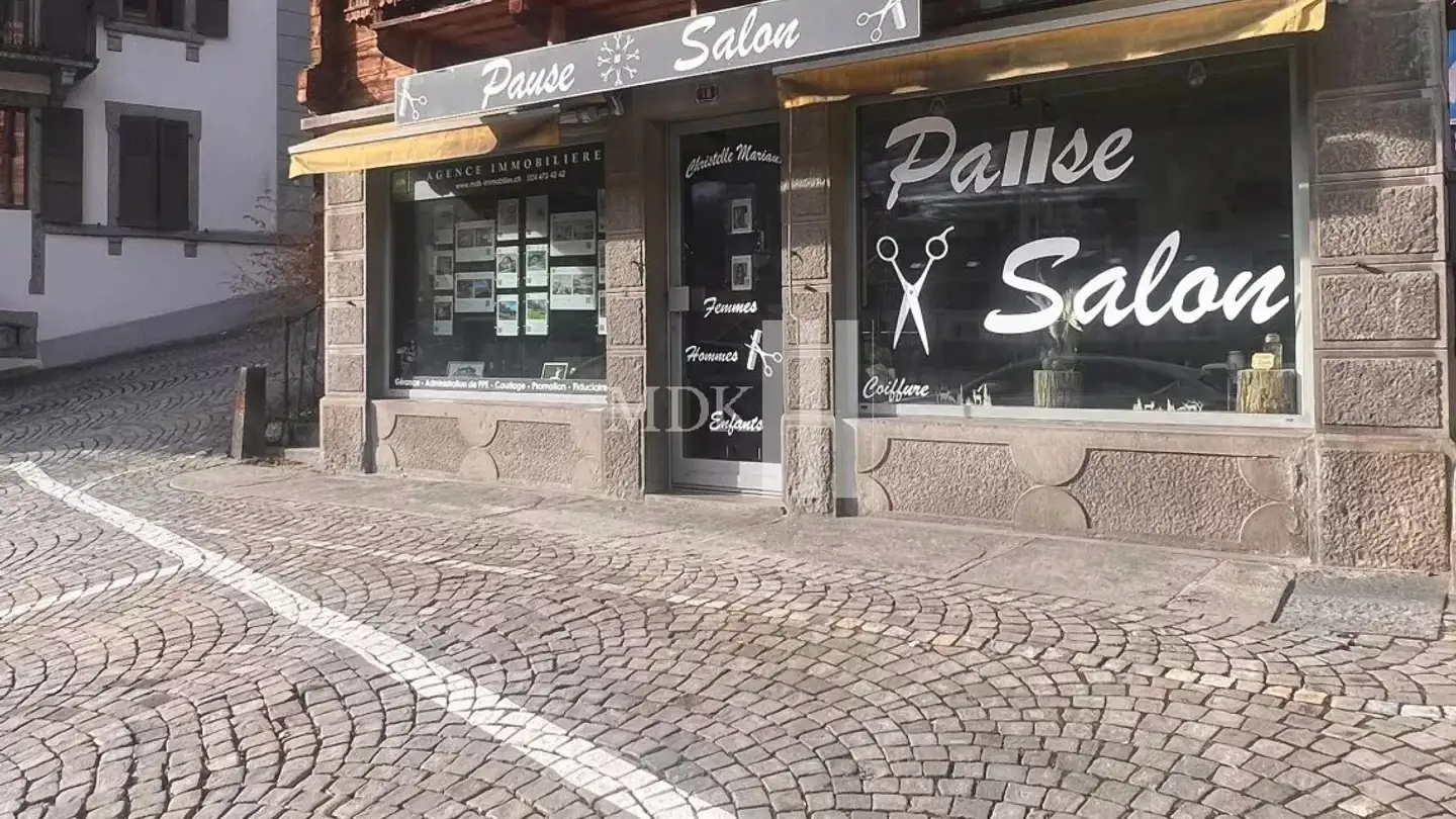 Commerciale in affitto - 1872 Troistorrents