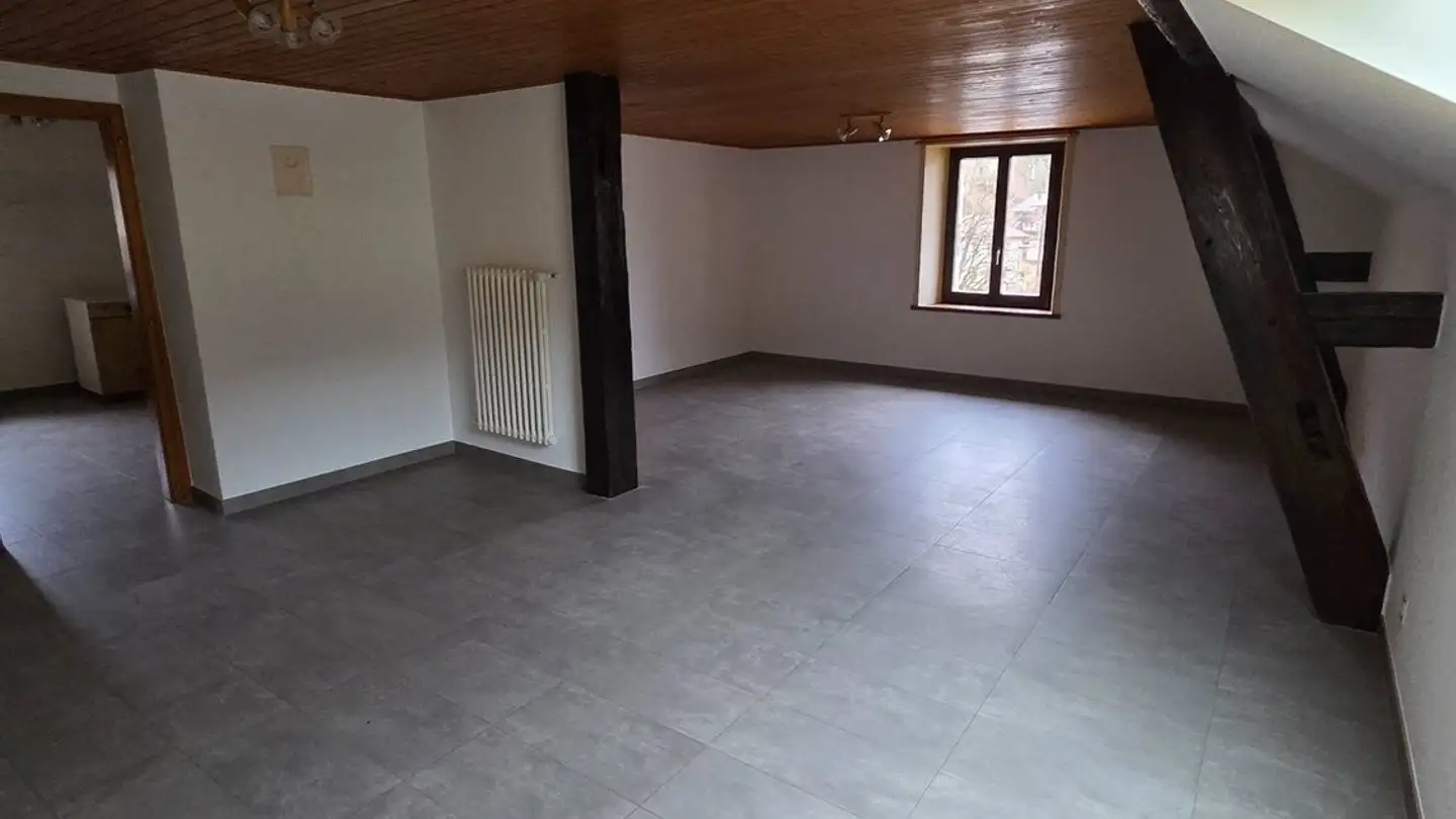 Appartement à louer - 2123 St-Sulpice NE - Photo 2