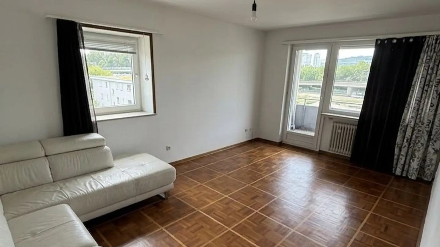 Appartement à louer - Neue Winterthurerstrasse 83, 8304 Wallisellen