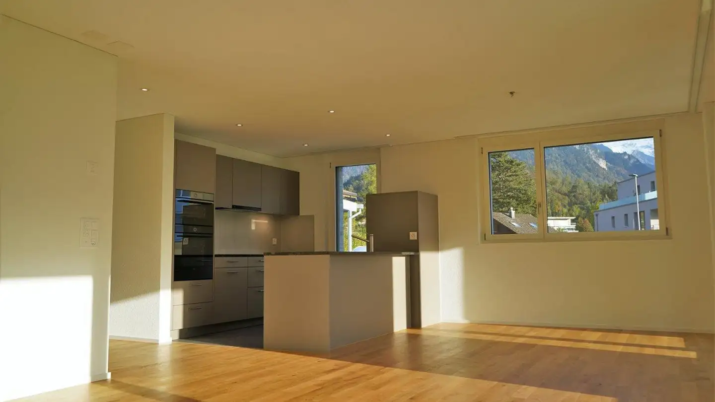 Apartment for rent - Kanalpromenade 56, 3800 Interlaken - Photo 2