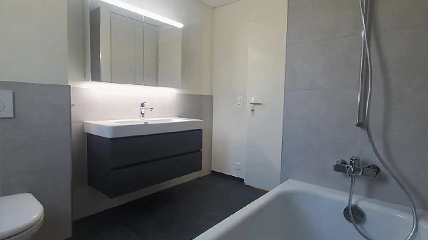 Apartment for rent - Kanalpromenade 56, 3800 Interlaken - Photo 4