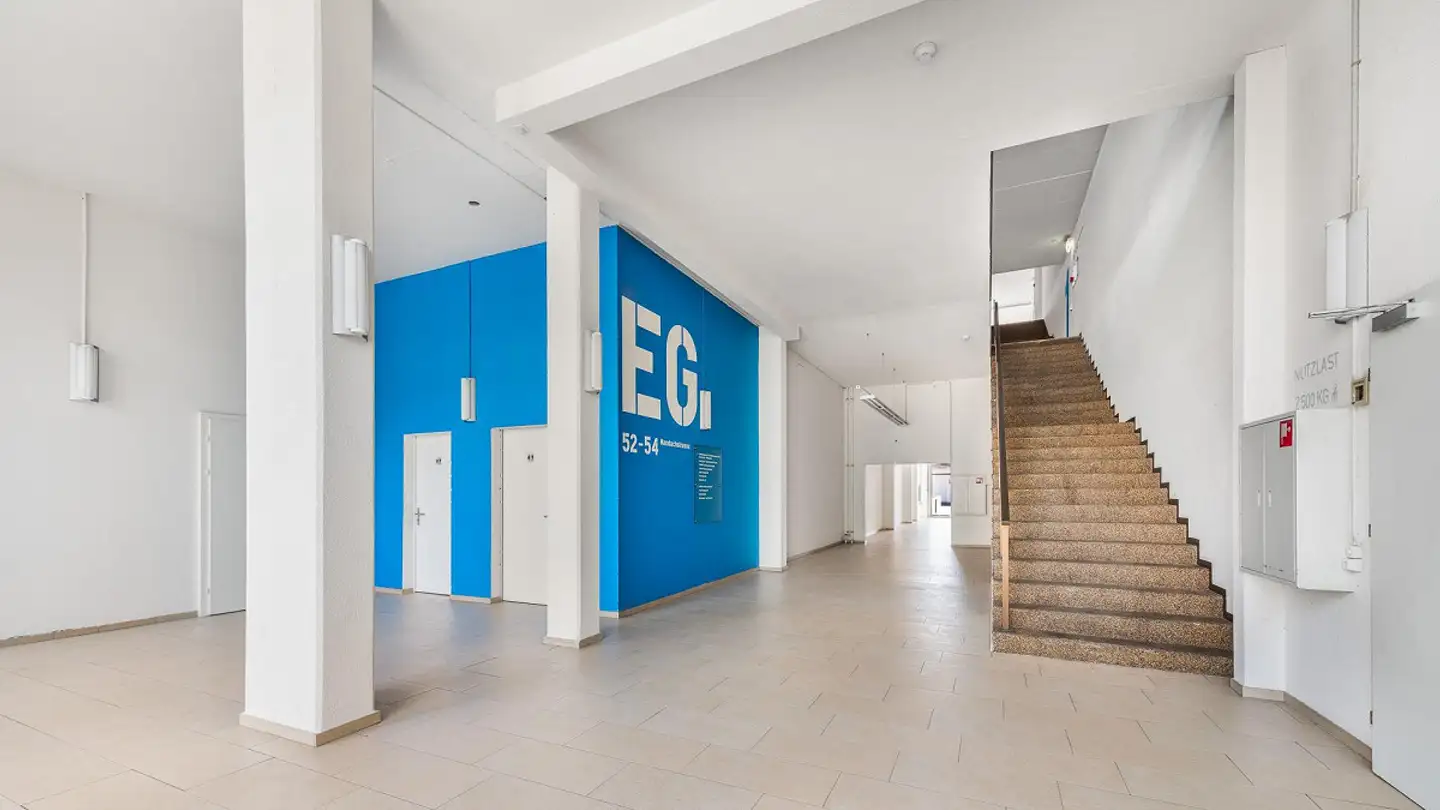 Spazio ufficio in affitto - Mandachstrasse, 8155 Niederhasli - Photo 4